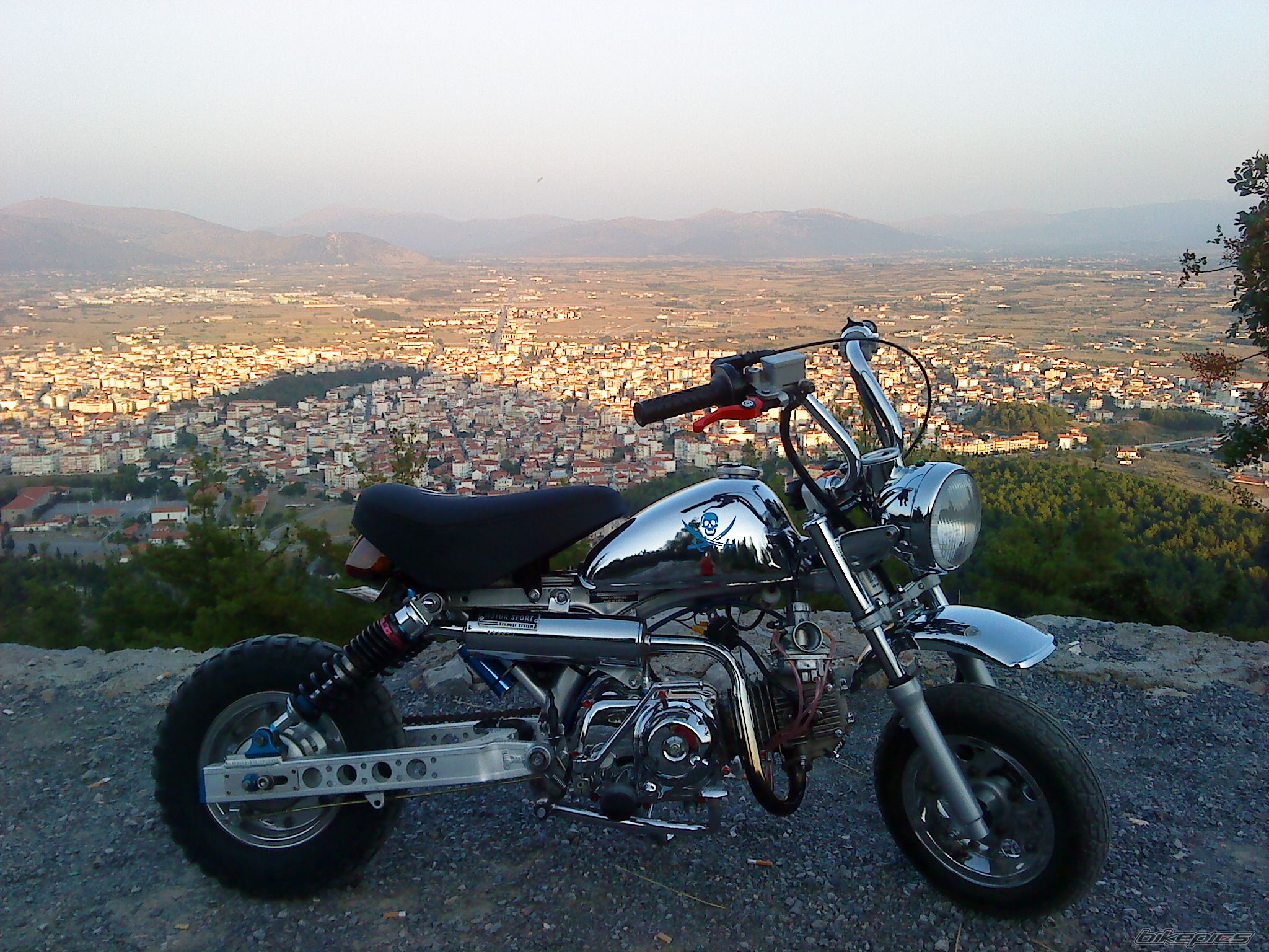 Photo 2043224