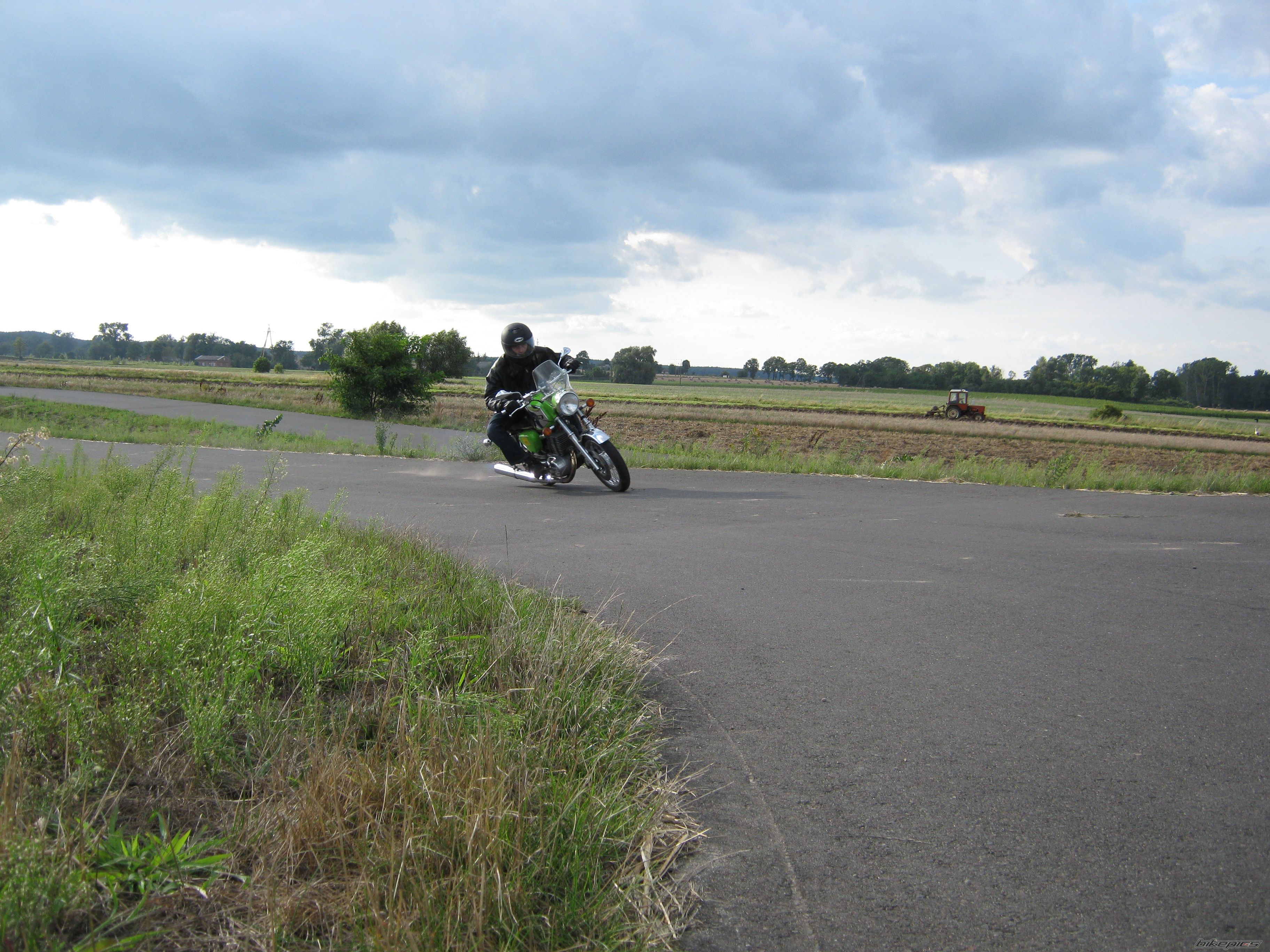 Photo 2043239