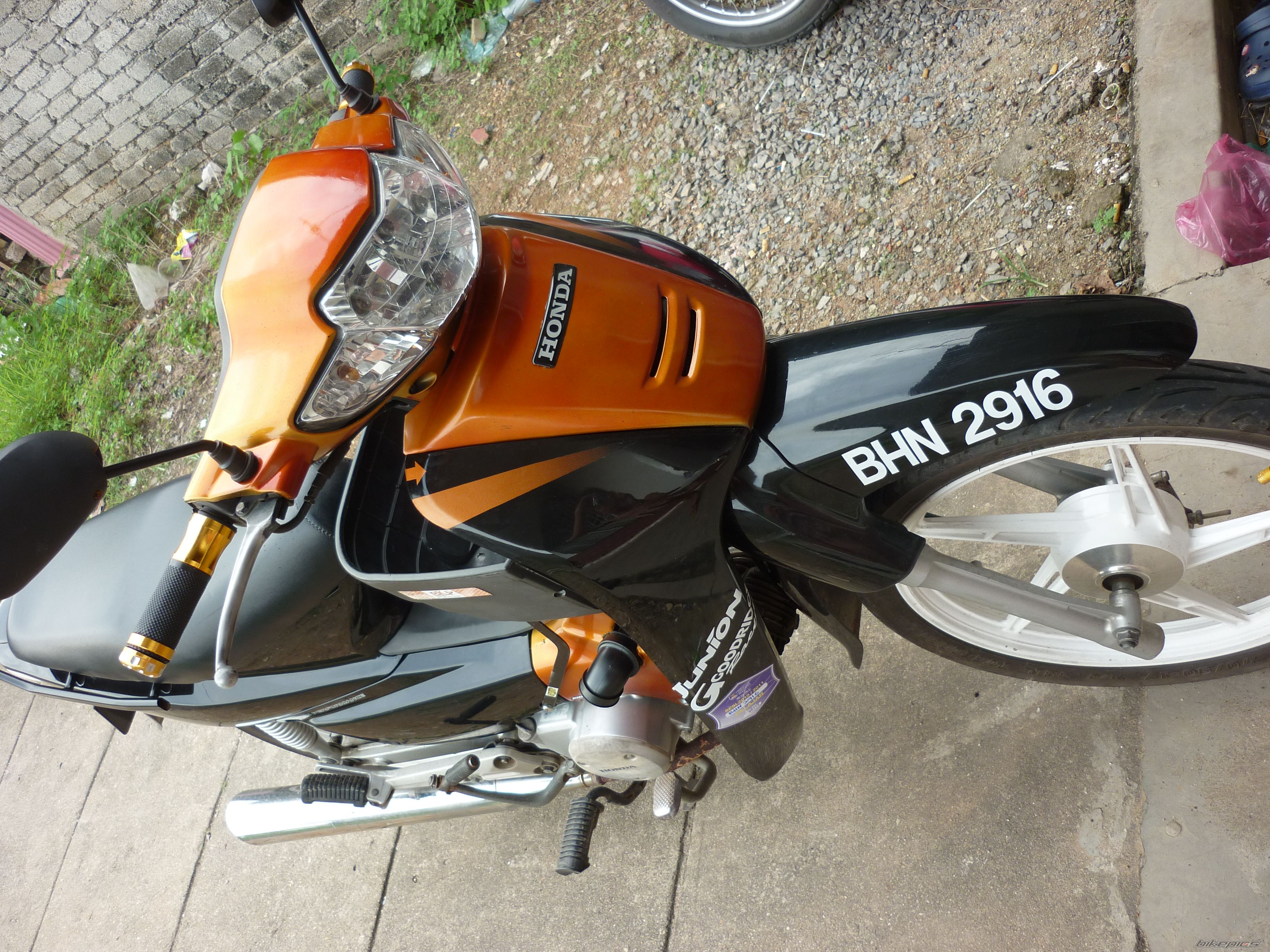 Photo 2043343