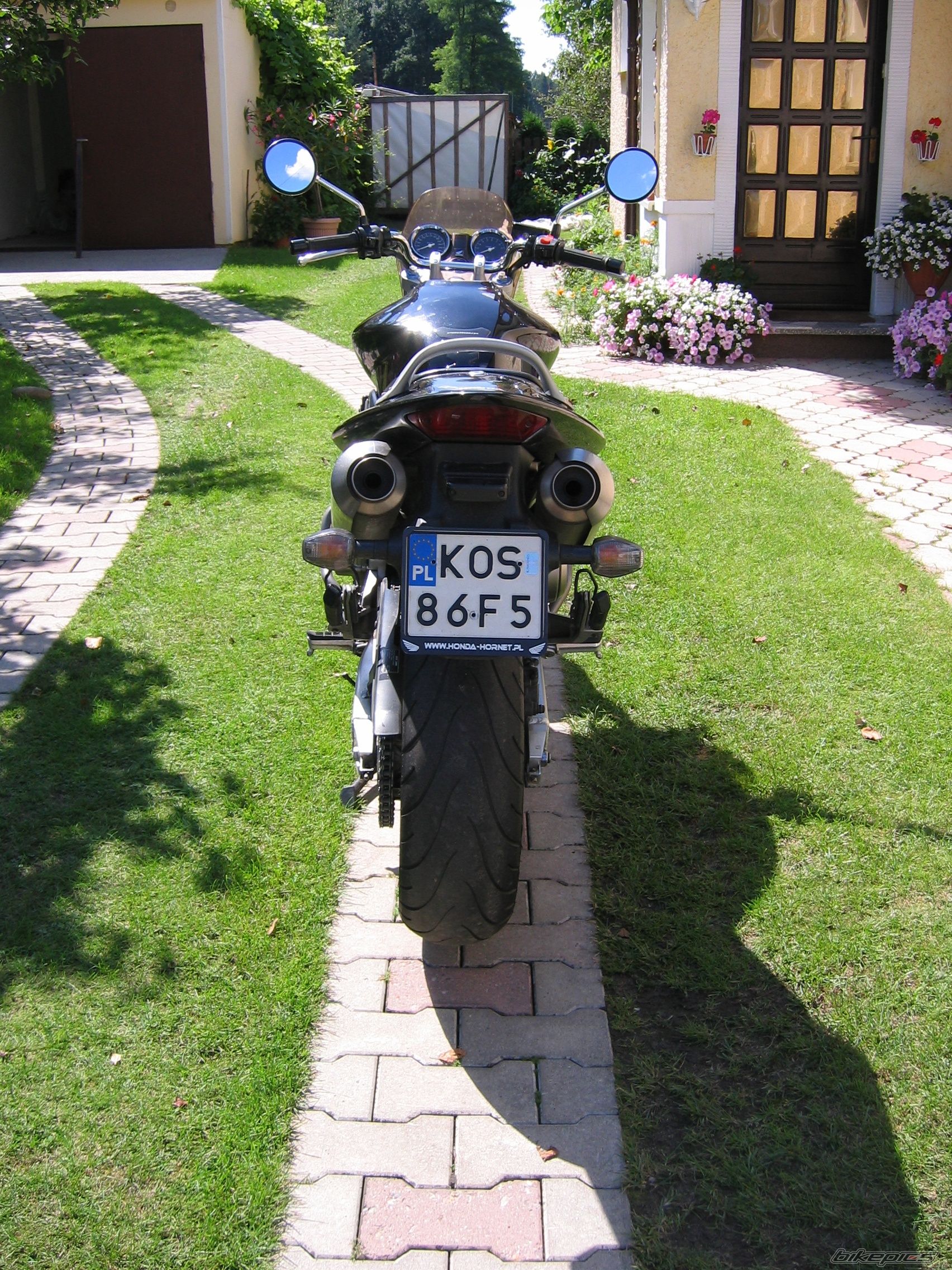 Photo 2043366