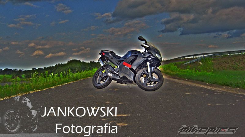 Photo 2043435