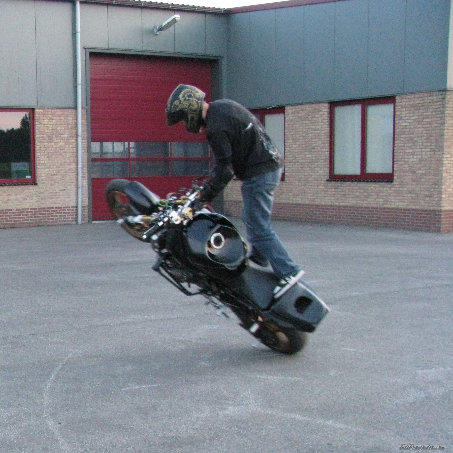 Bike Photo 2043653