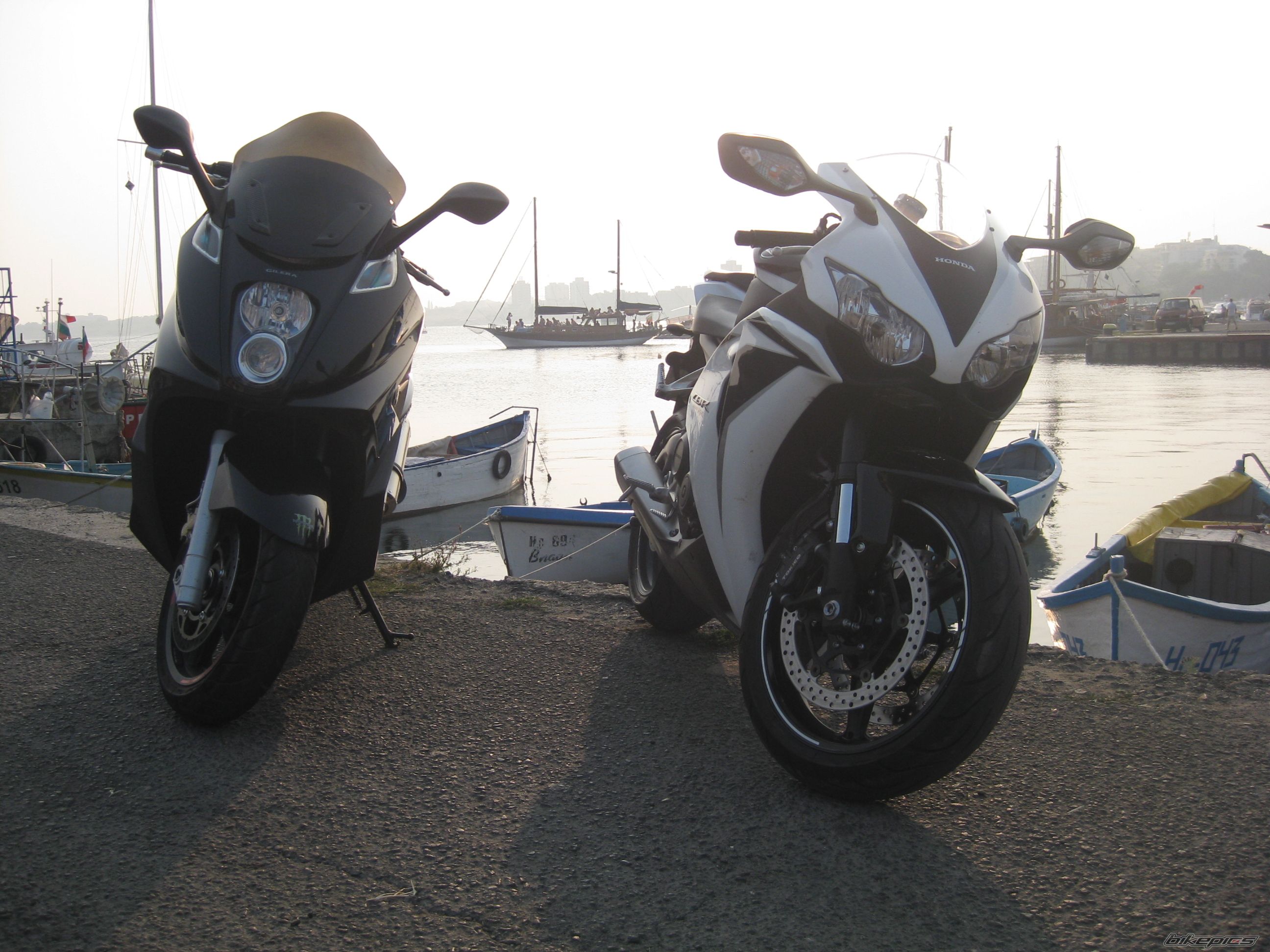 Photo 2043774