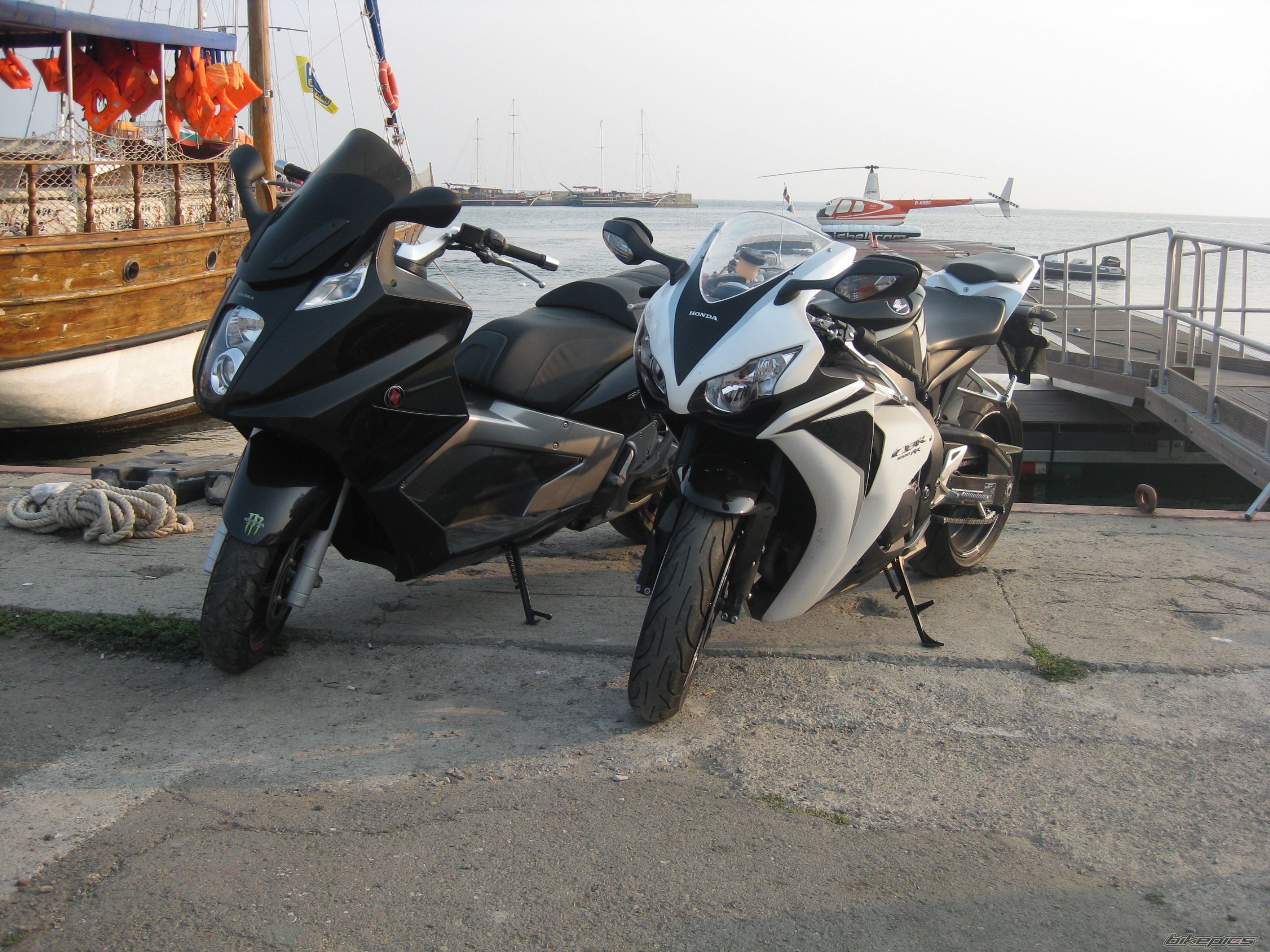 Photo 2043775