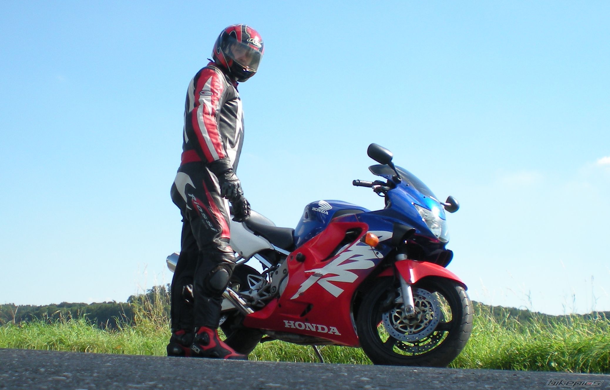 Bike Photo 2043942