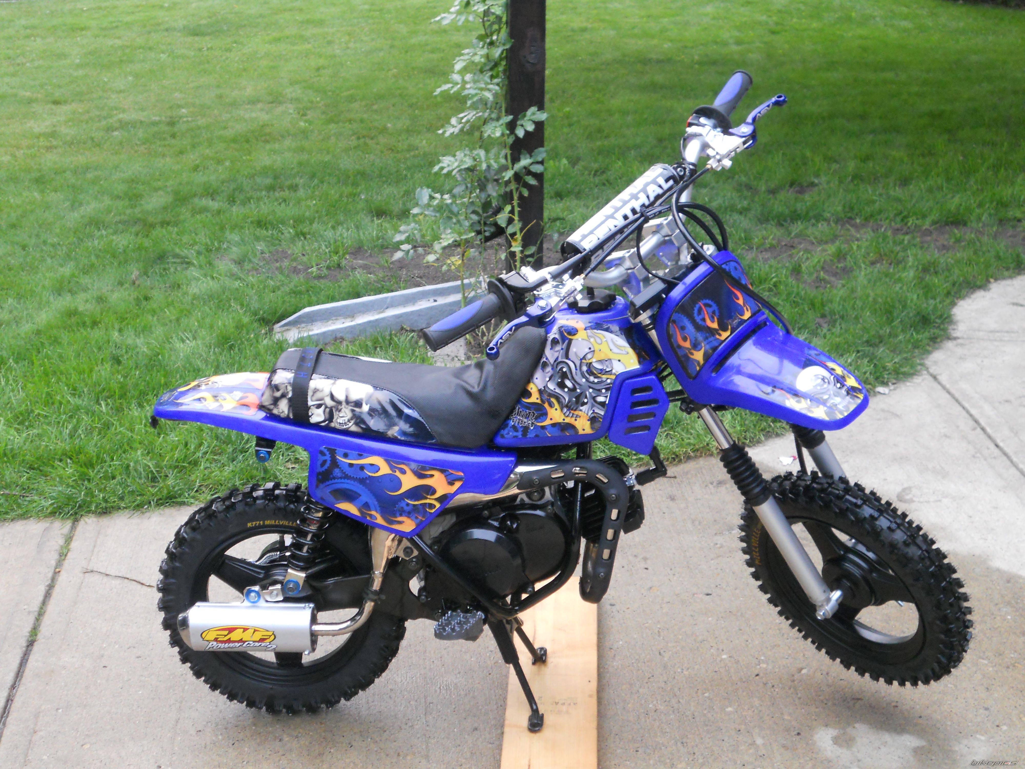 Photo 2044018