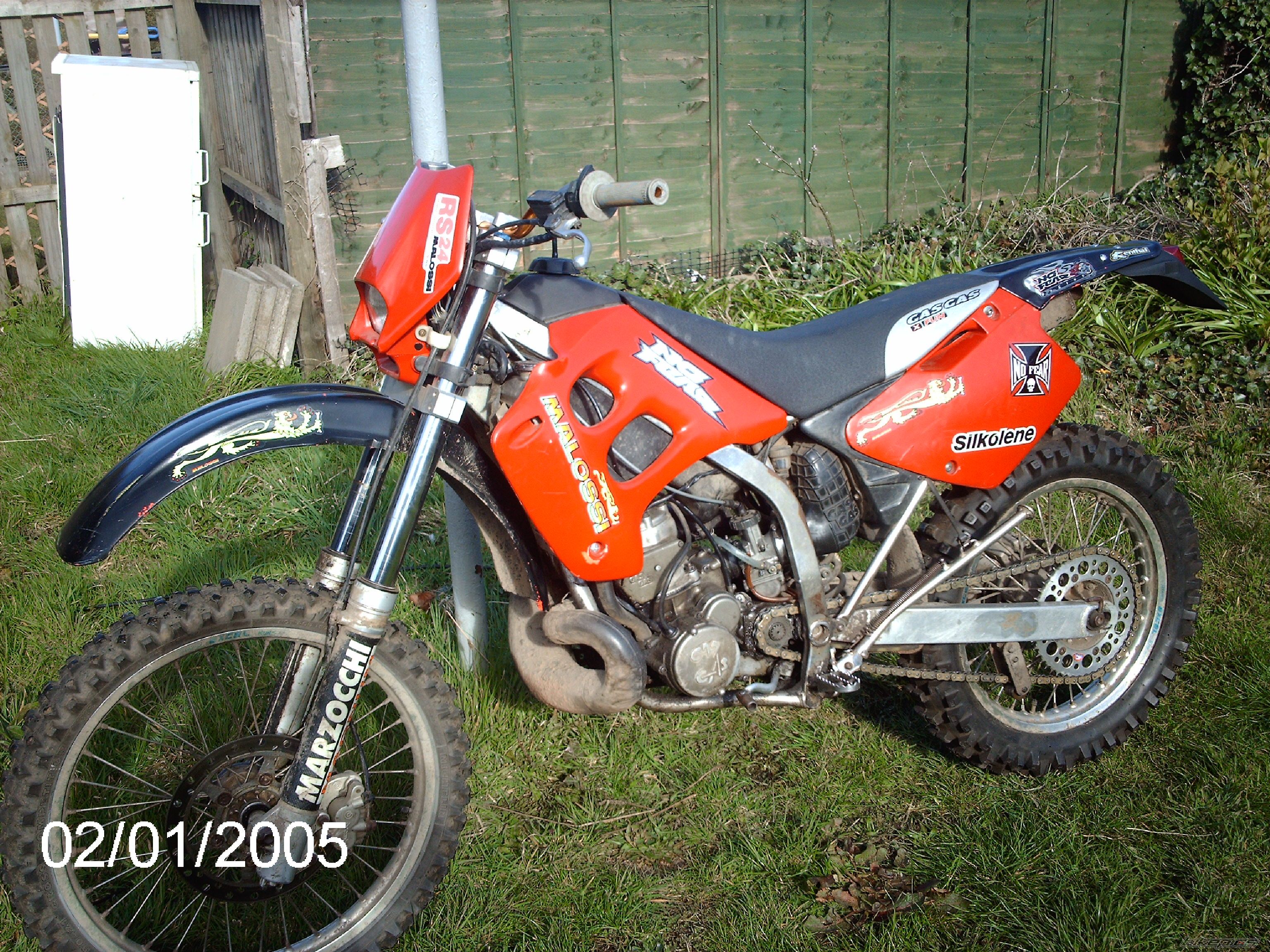 Photo 2044101