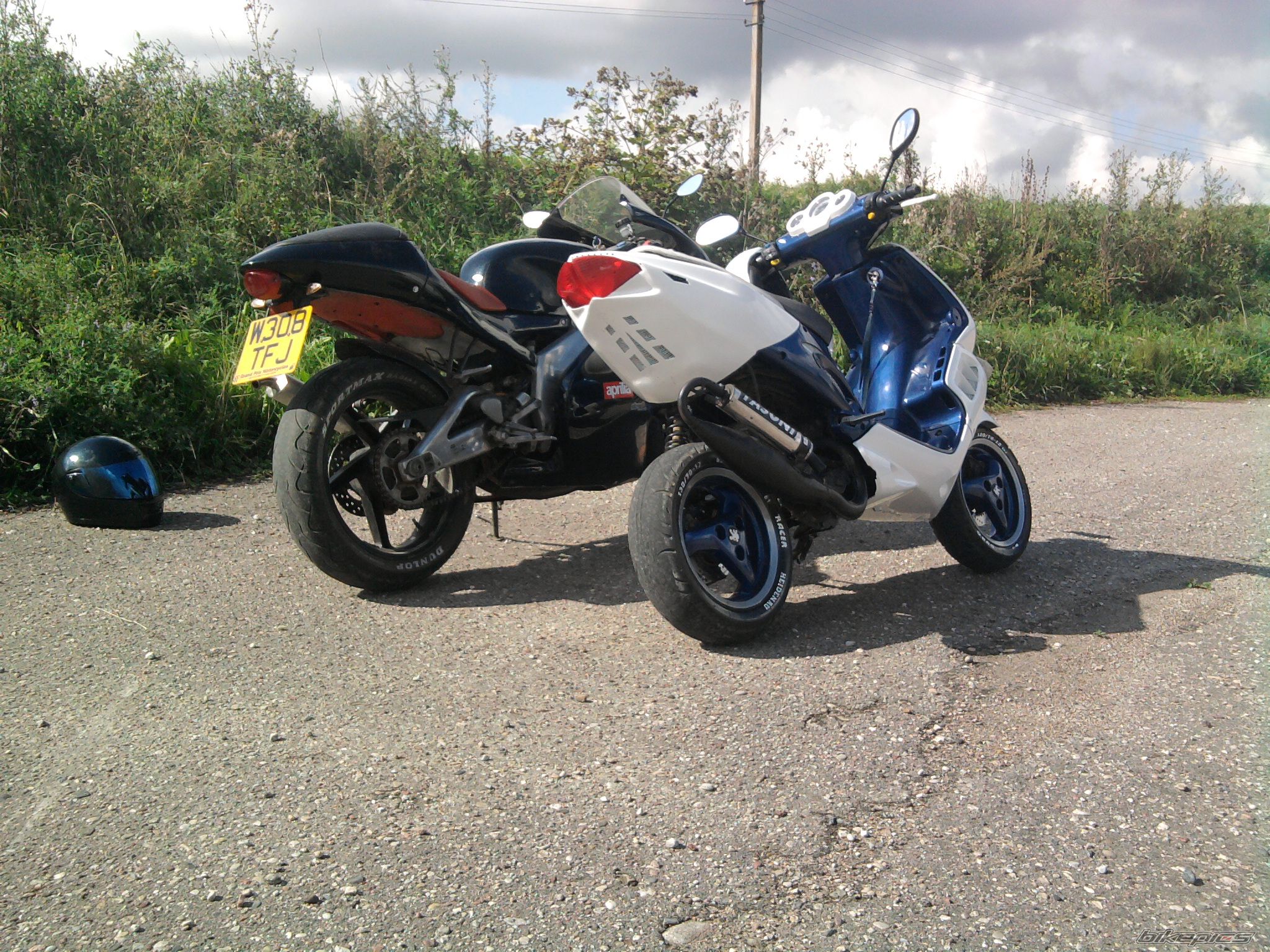 Photo 2044127