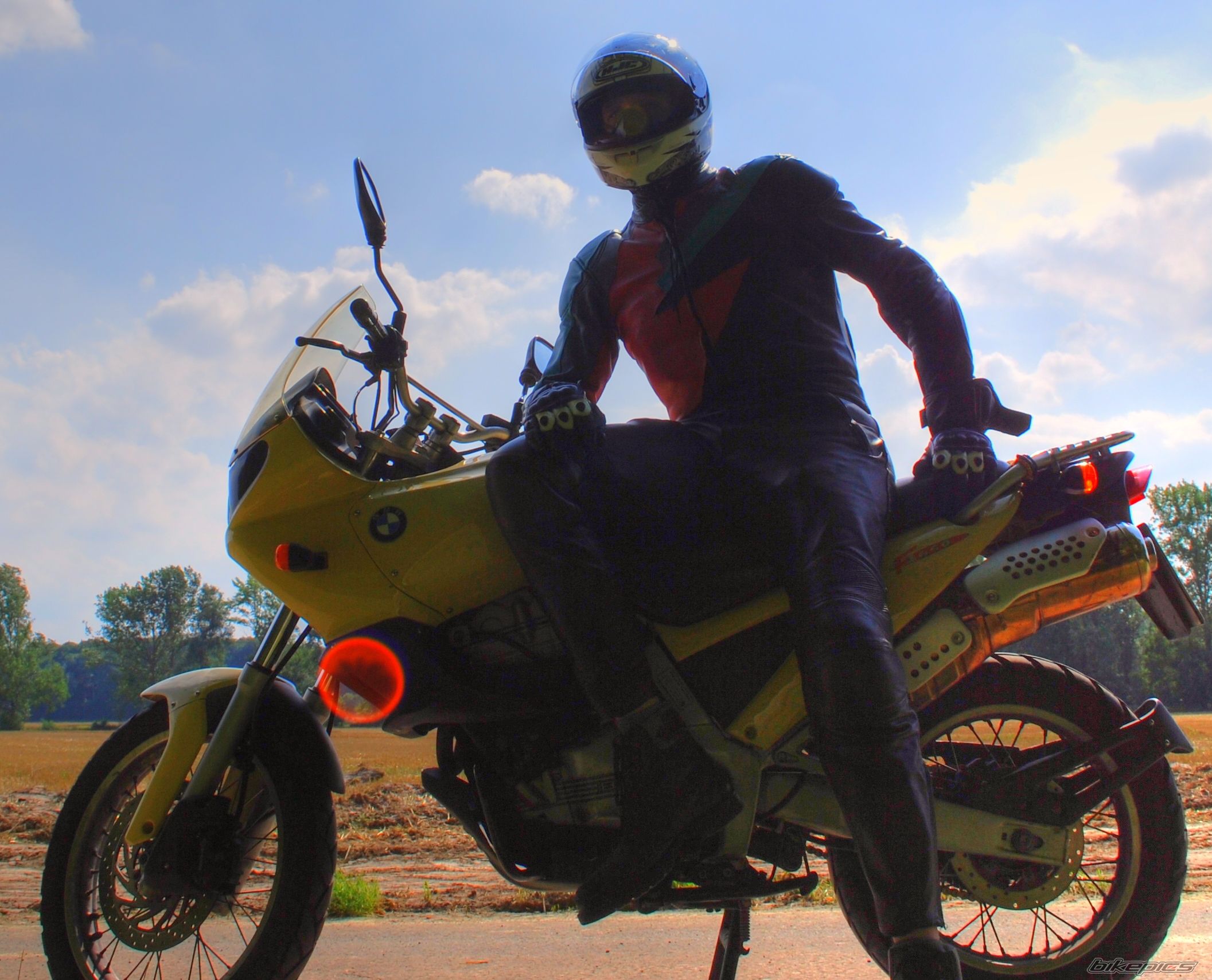 Bike Photo 2044158