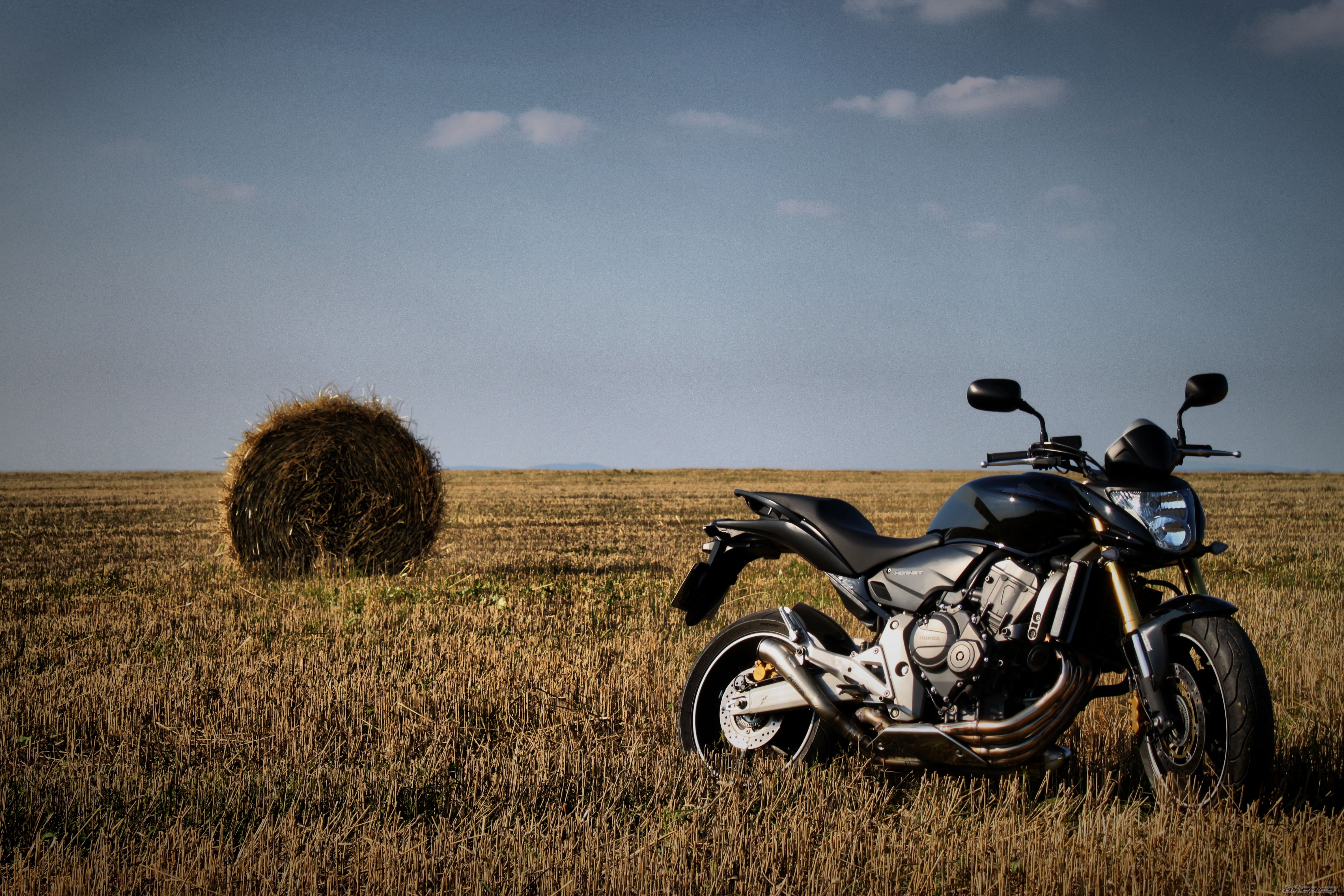 Bike Photo 2044649