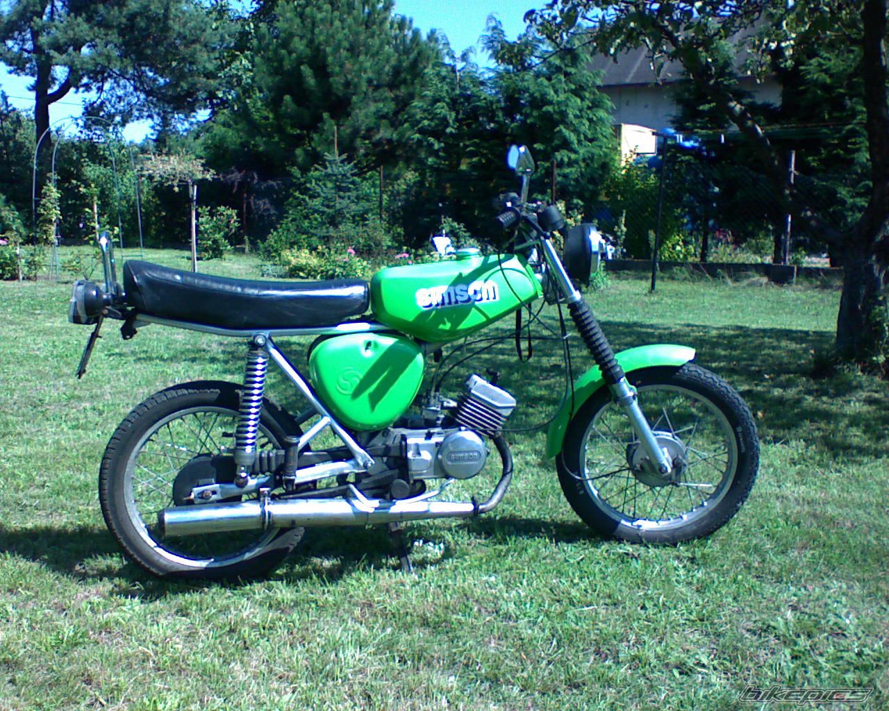 Photo 2044777