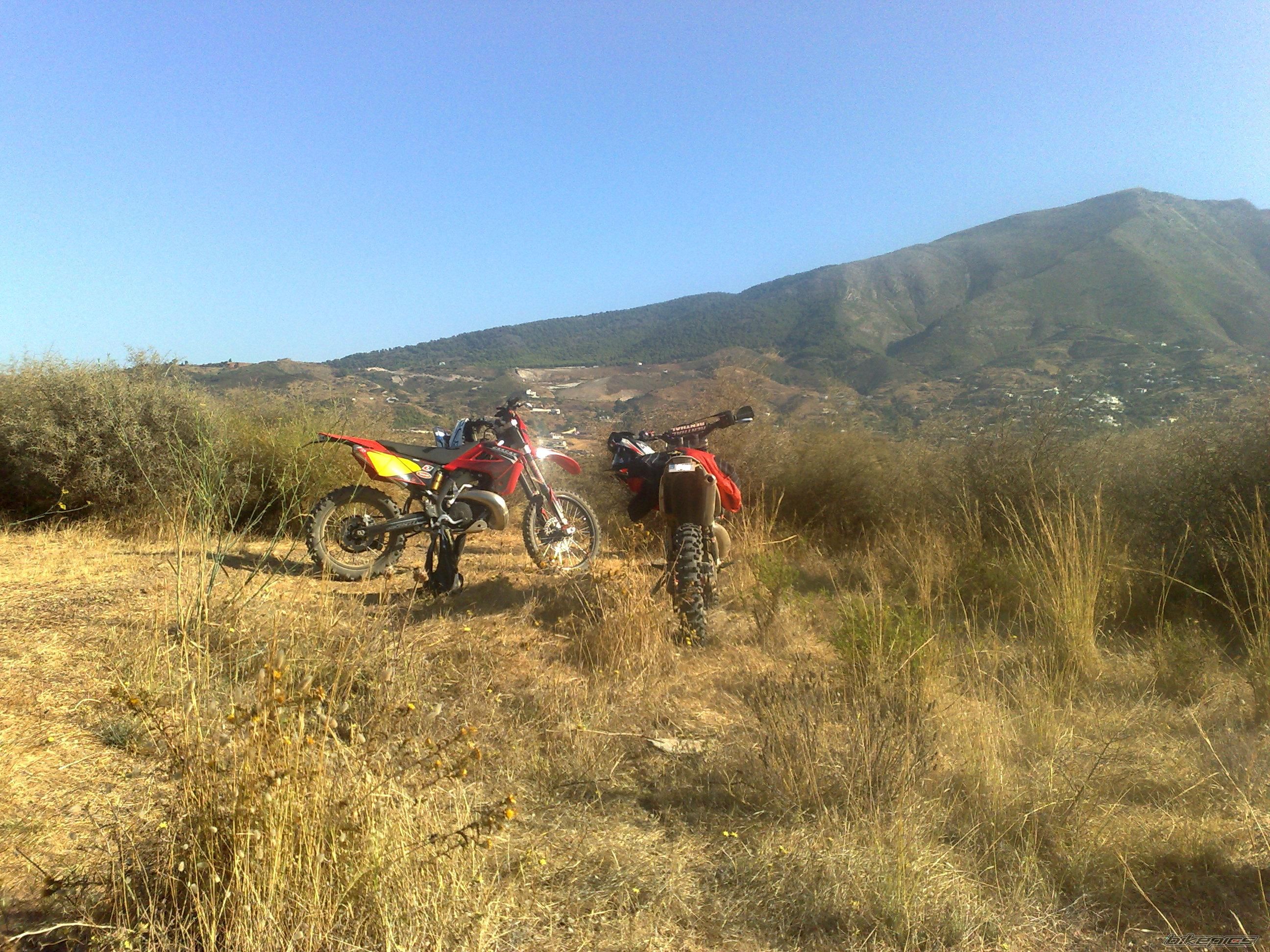 Photo 2044850