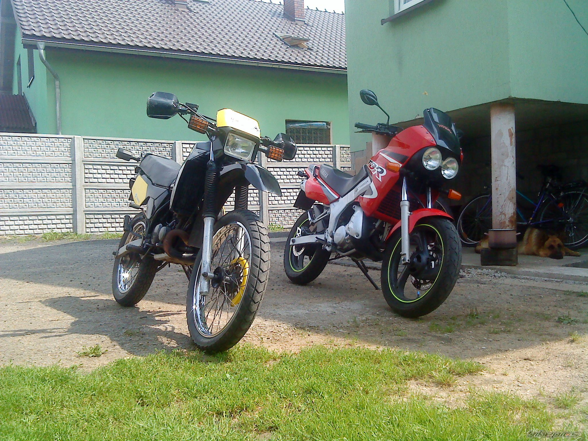 Photo 2044922