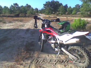Photo 2044940