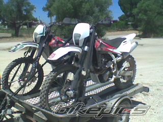 Photo 2044941