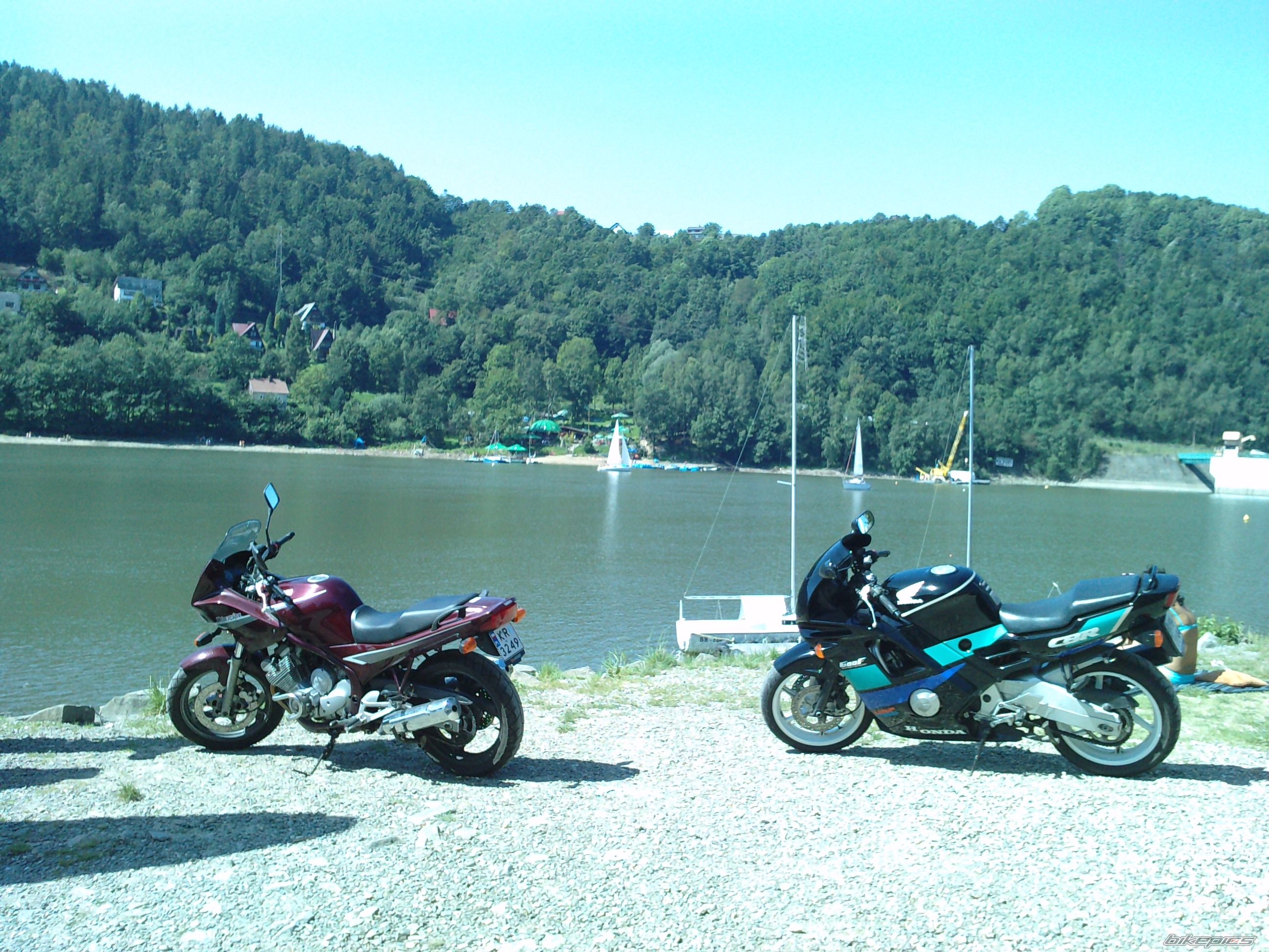 Photo 2044970