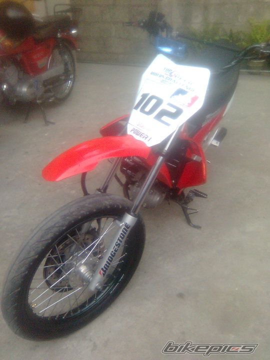Photo 2044986