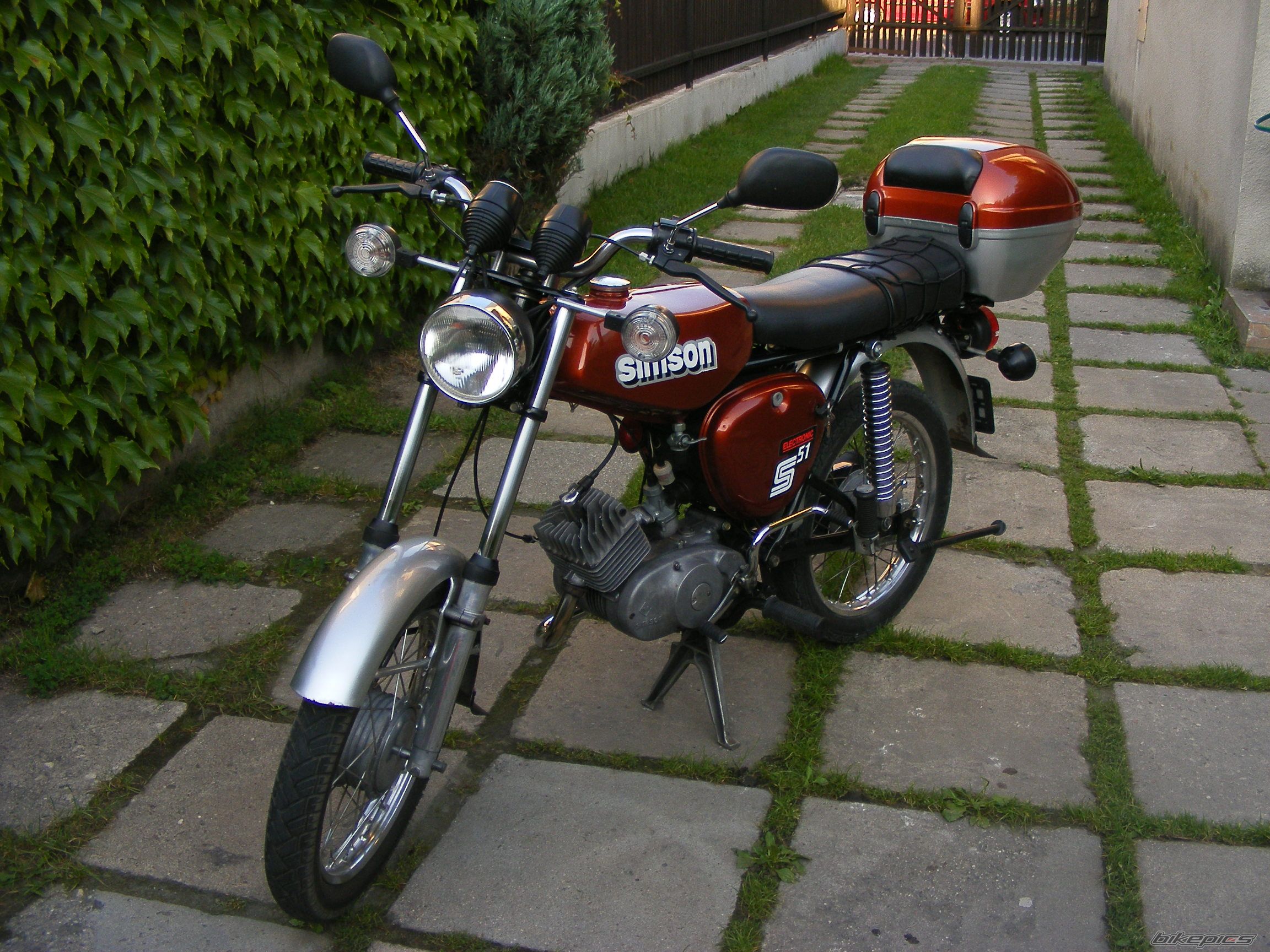 Photo 2045052