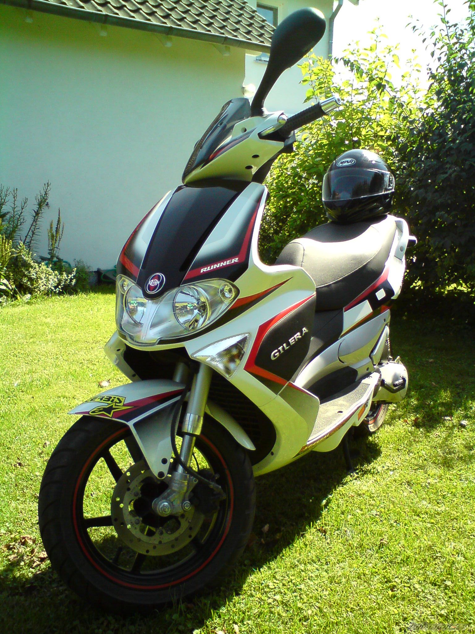 Photo 2045212
