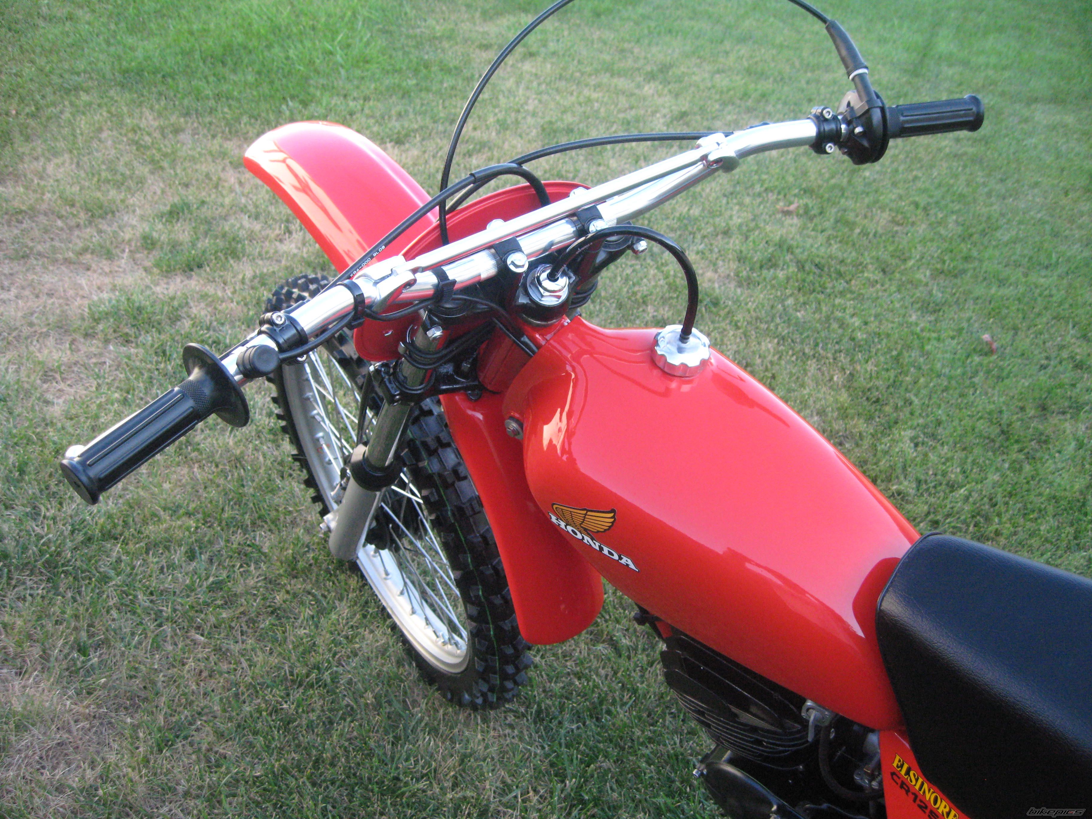 Photo 2045303