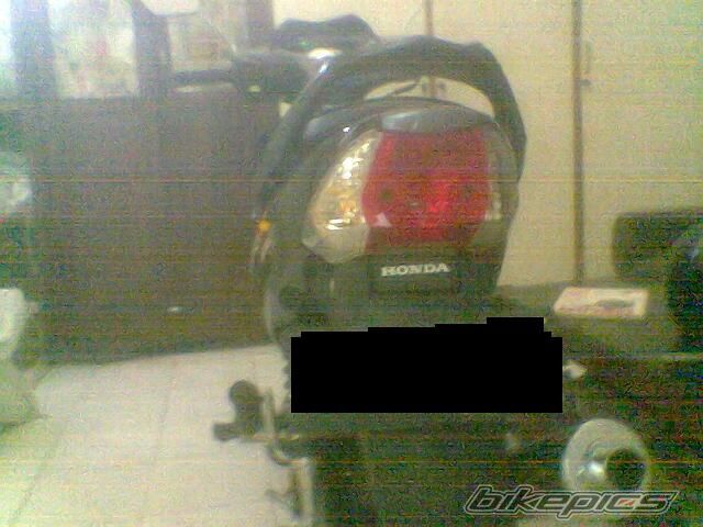 Photo 2045375