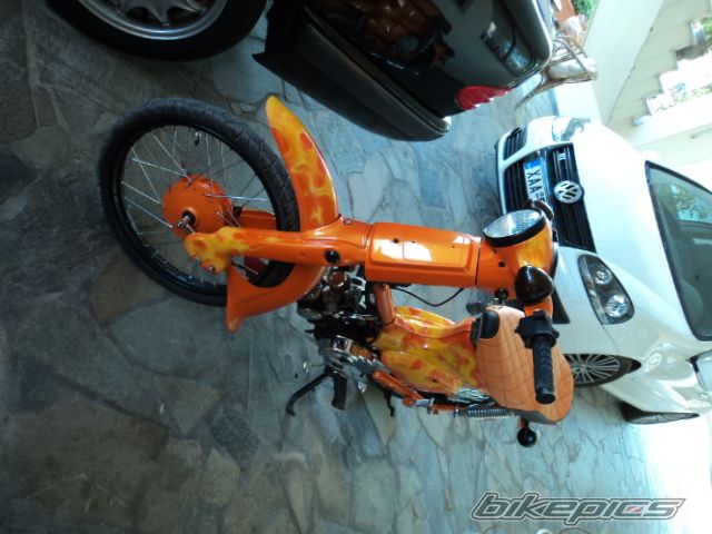 Photo 2045431