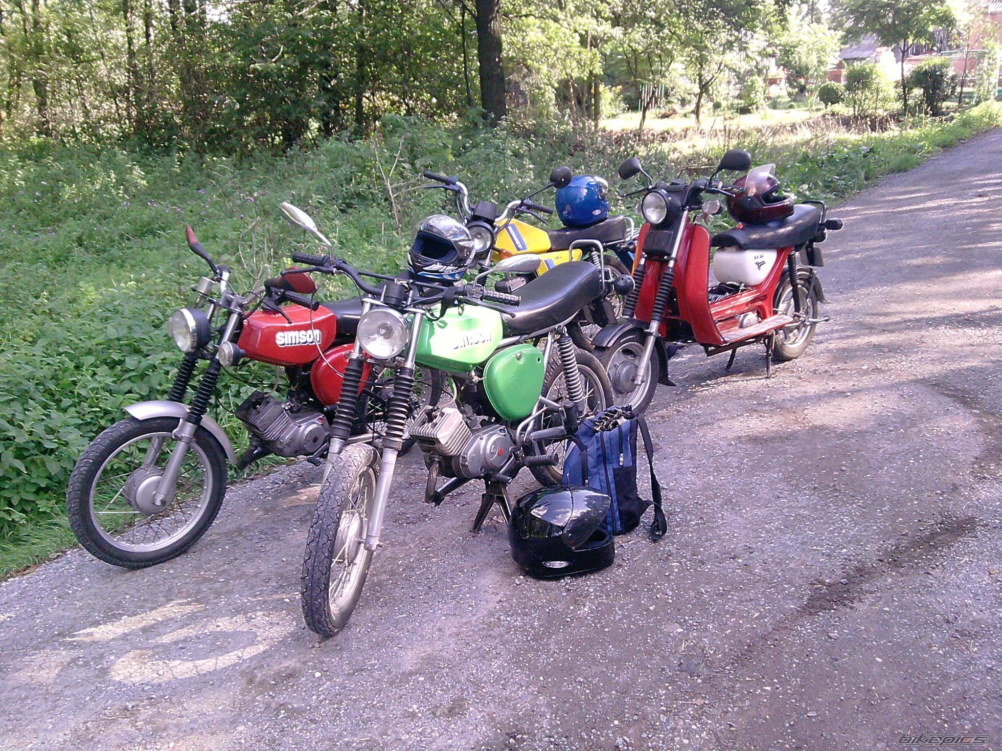 Photo 2045565