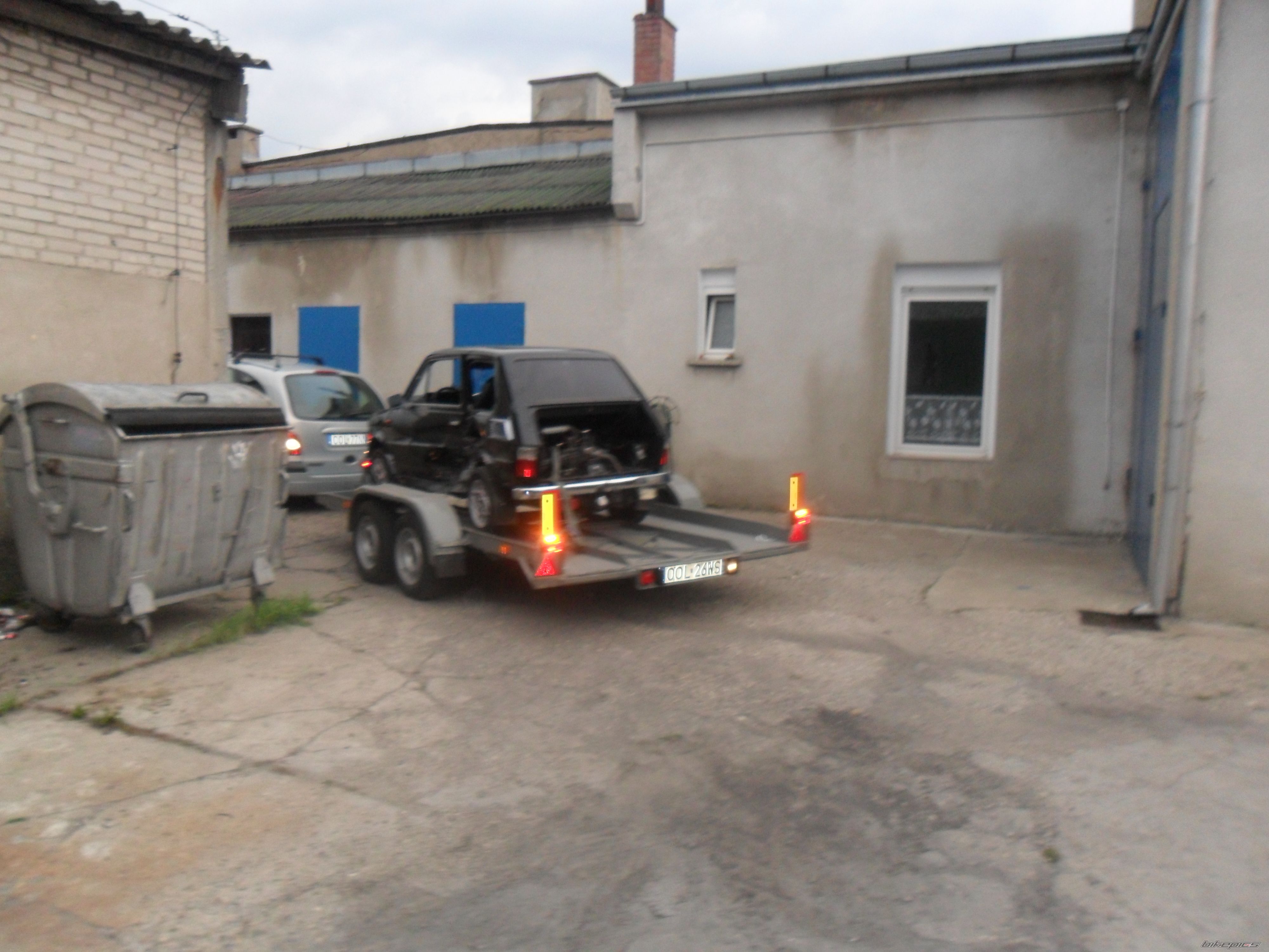 Photo 2045751