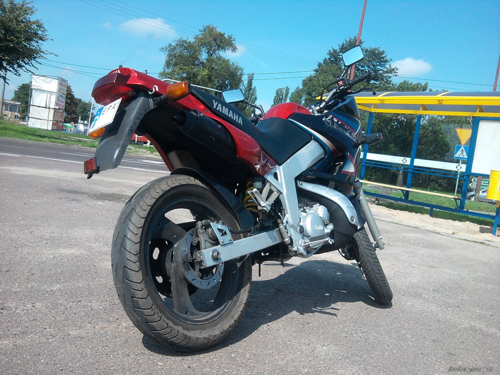 Photo 2045758