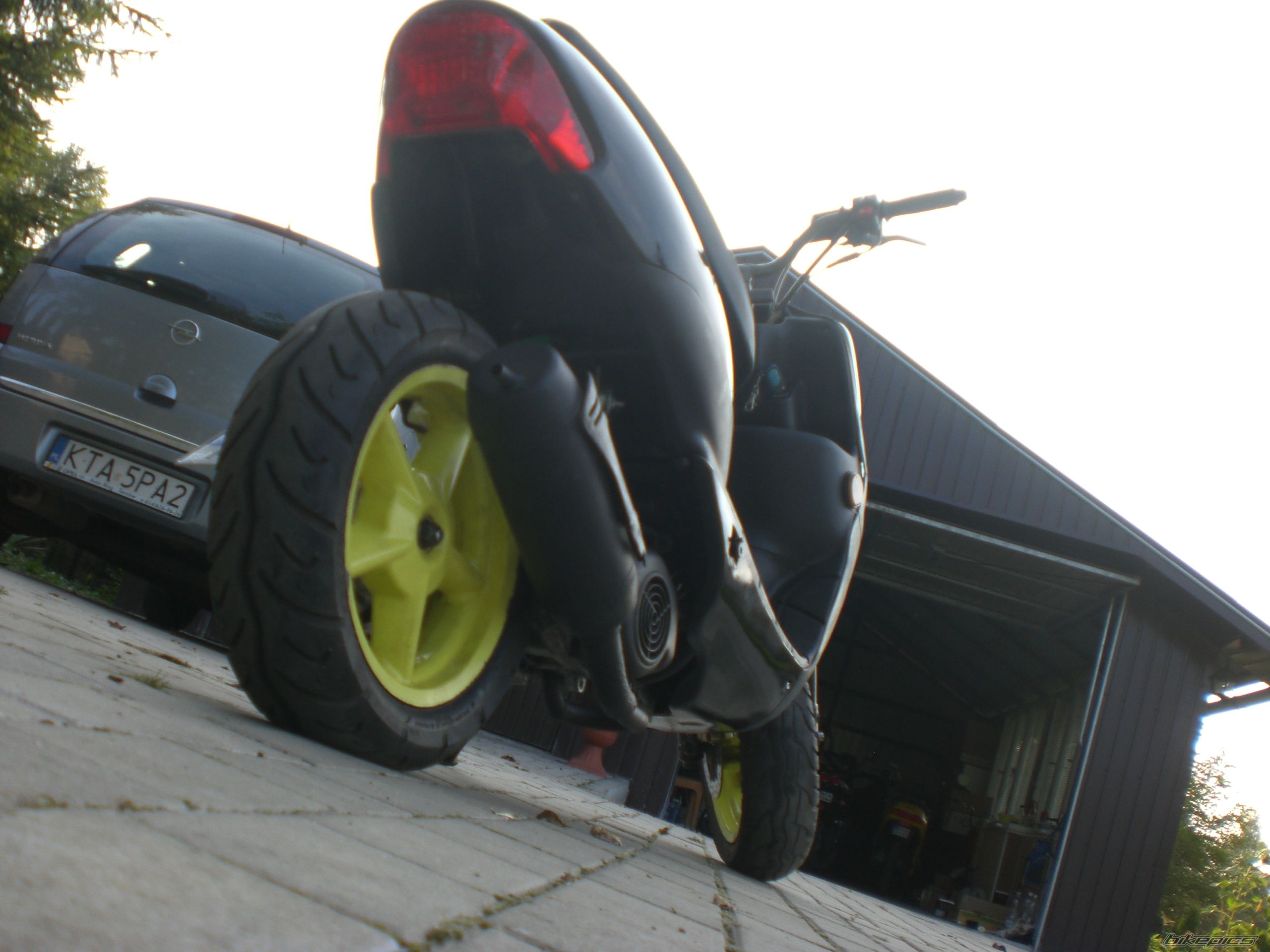 Photo 2045773
