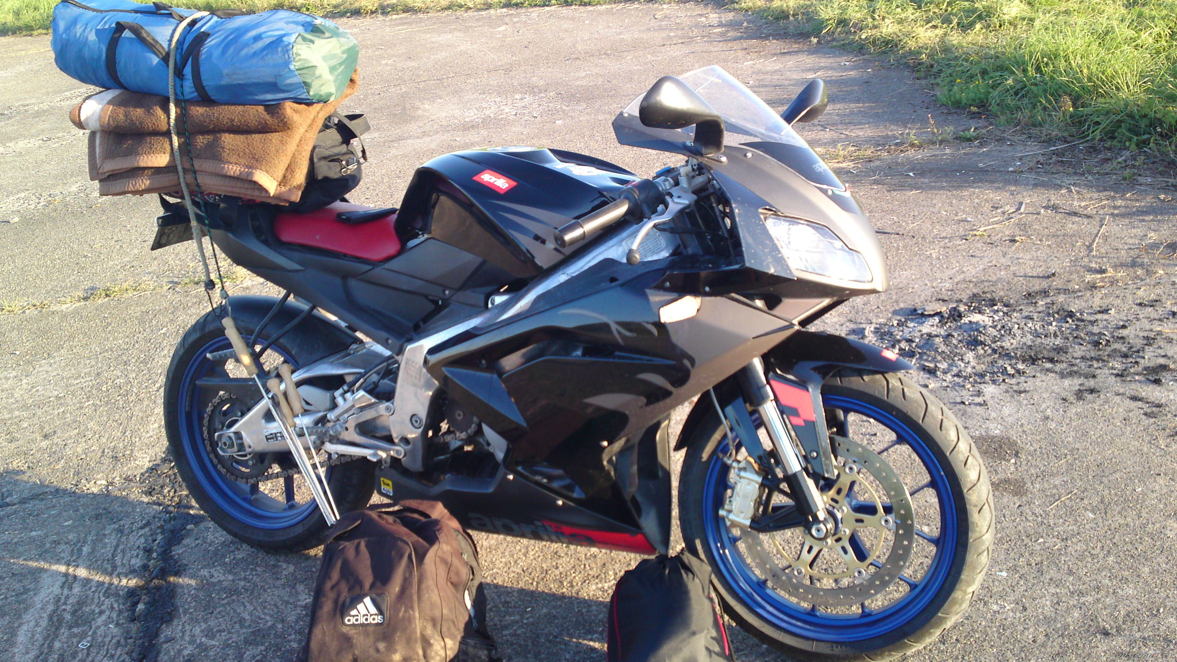 Photo 2045847