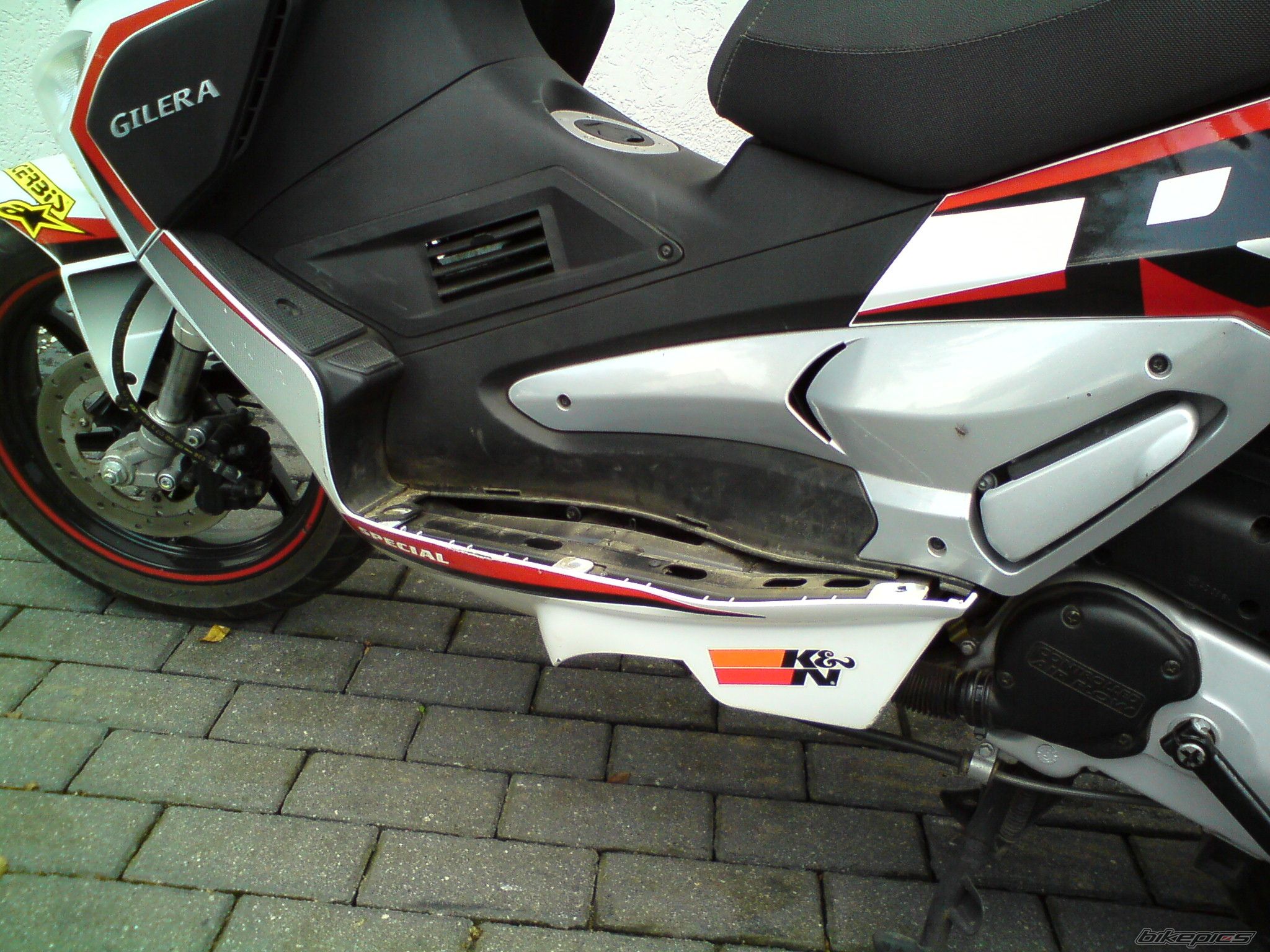Photo 2045873