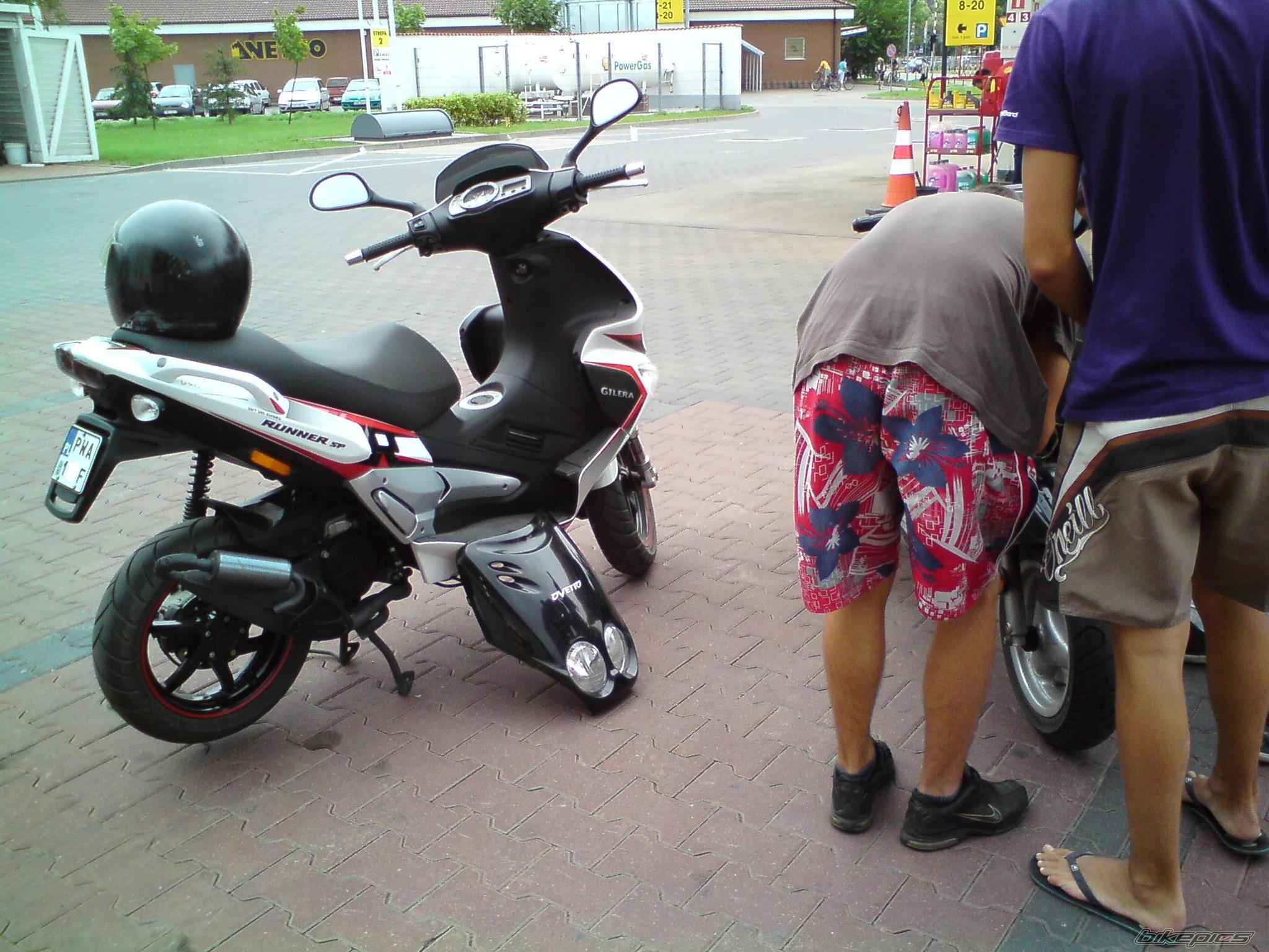 Photo 2045882