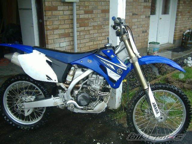 Photo 2046038