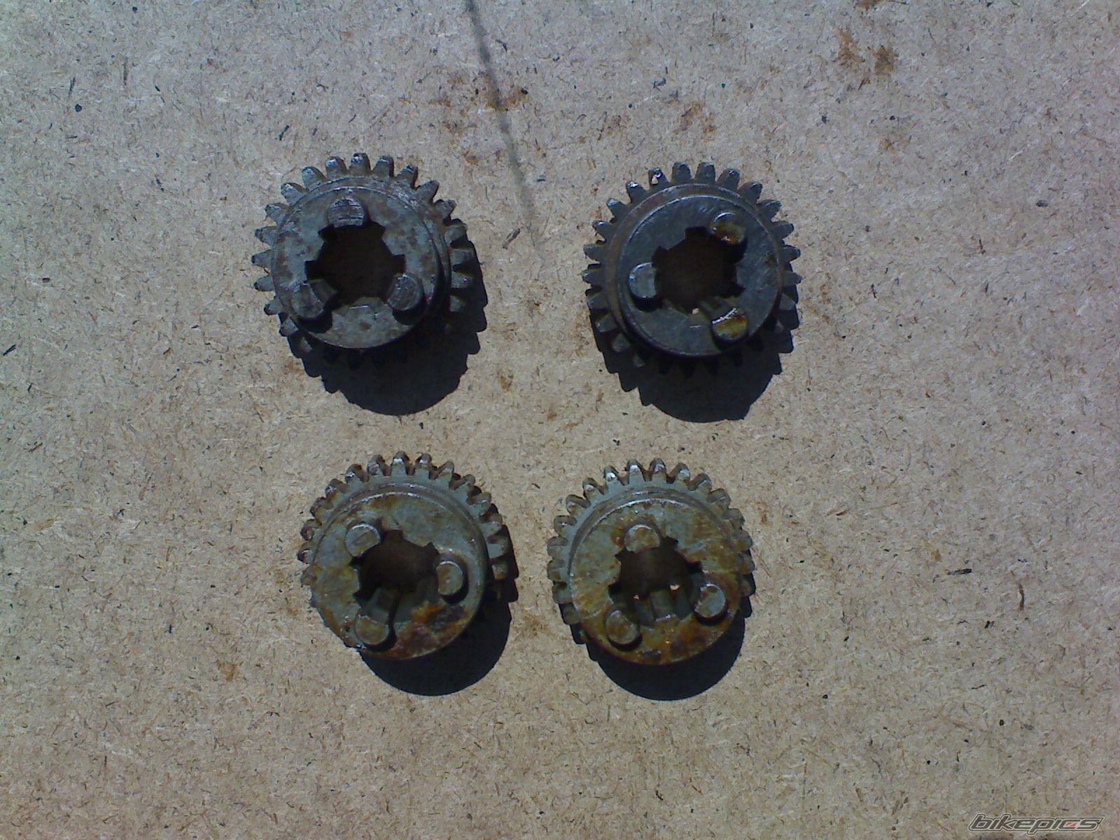 Photo 2046078