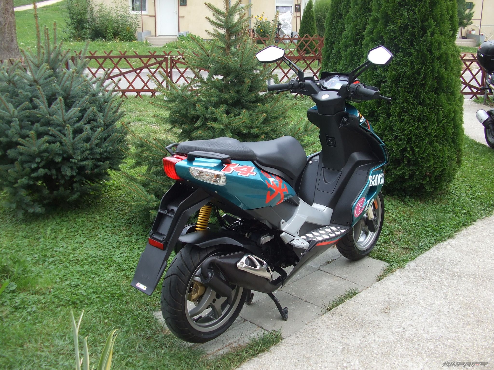 Photo 2046363