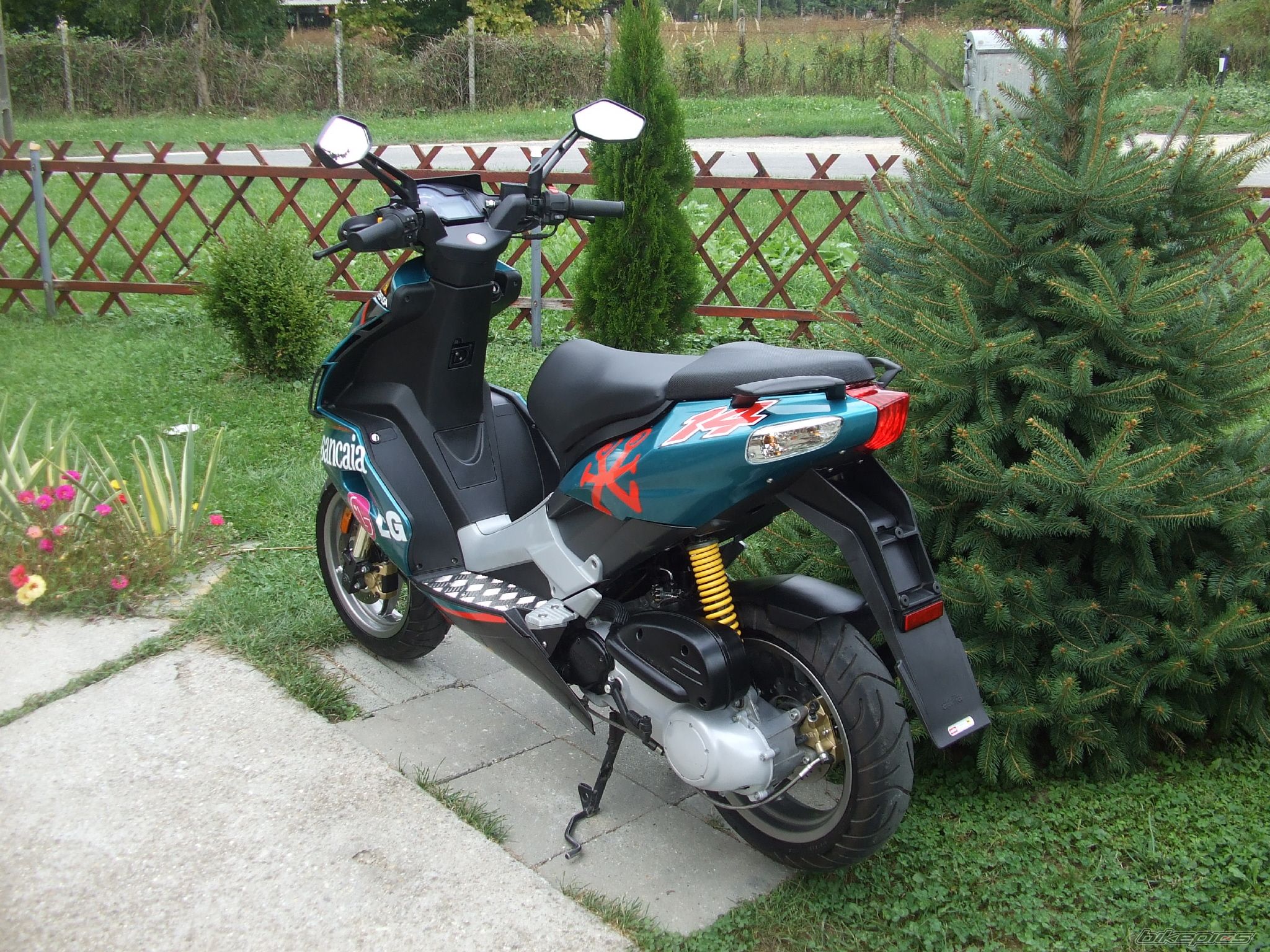 Photo 2046366
