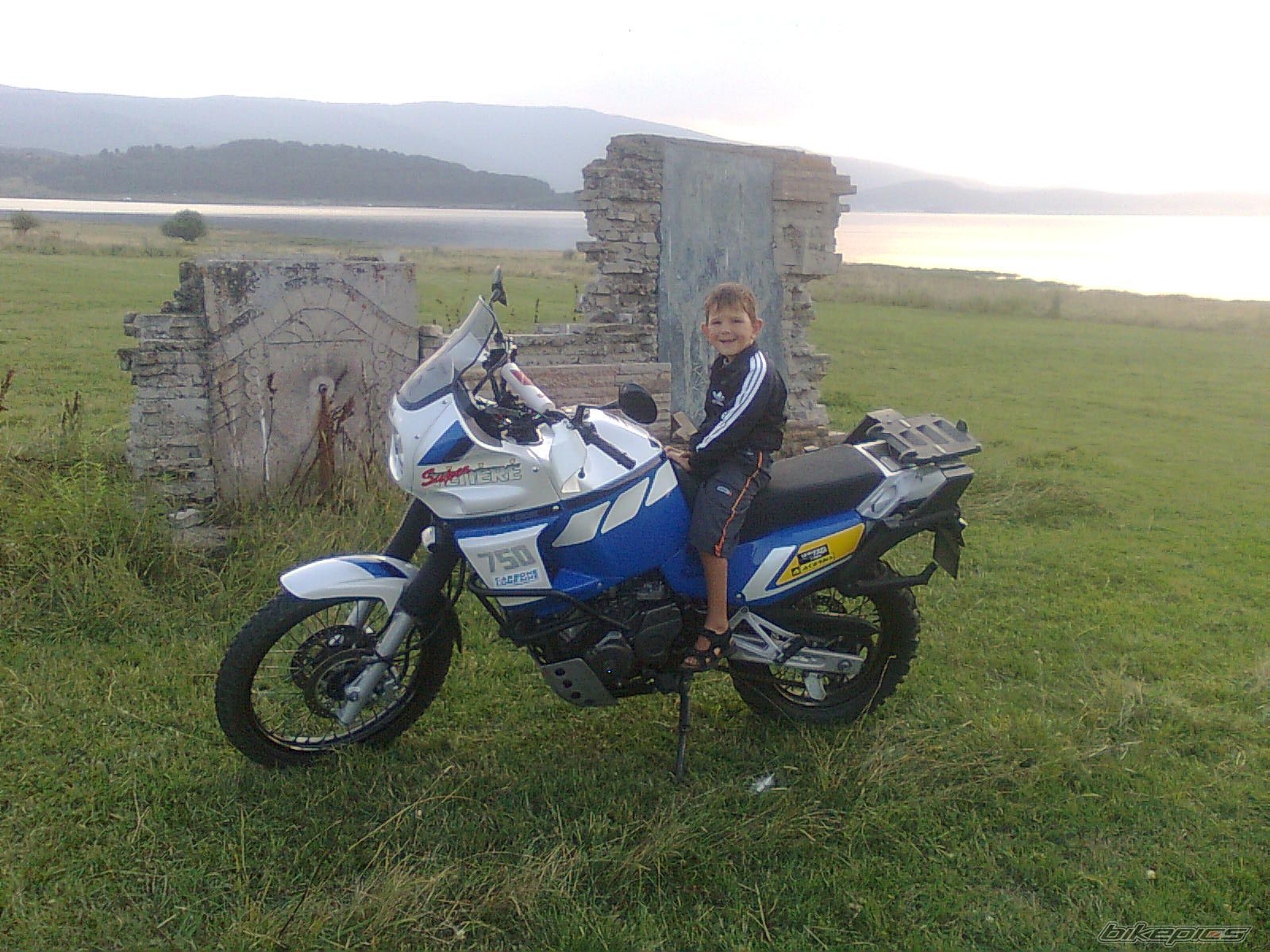 Bike Photo 2046621