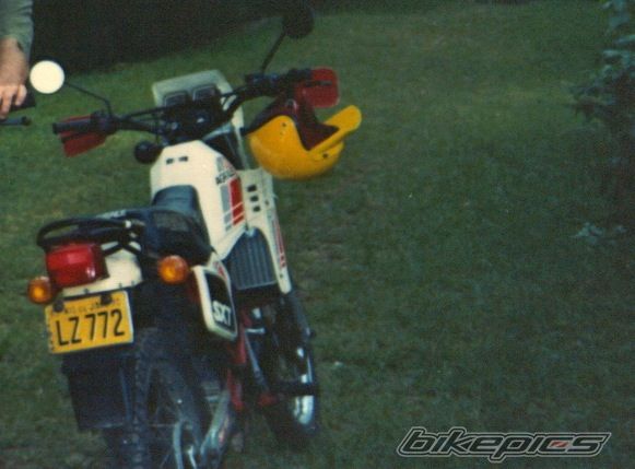 Photo 2046657
