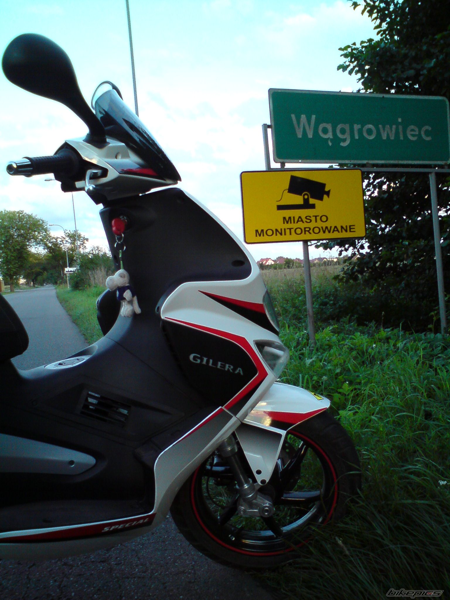 Photo 2046669