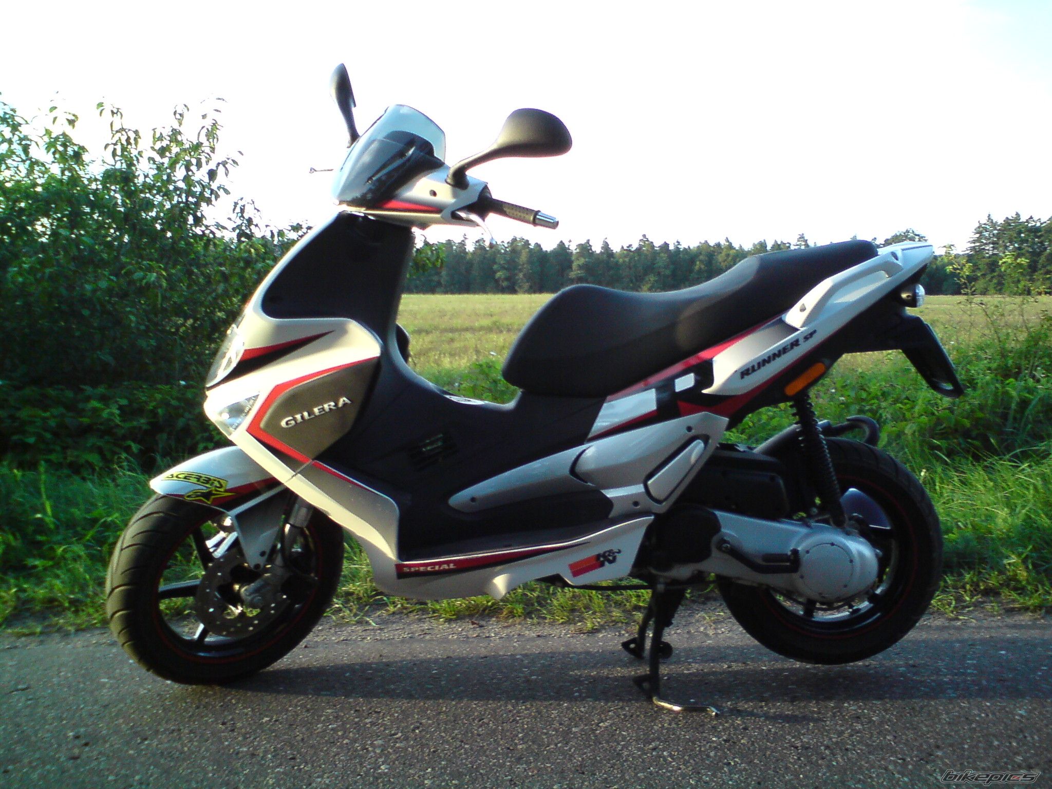 Photo 2046688