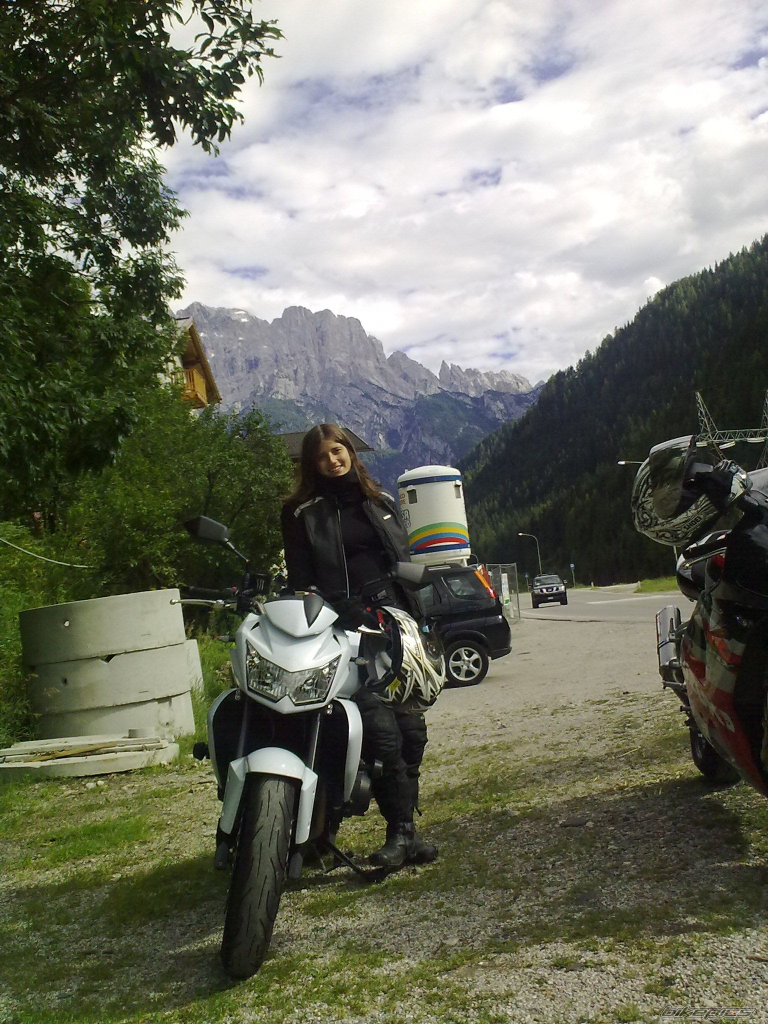 Photo 2046772