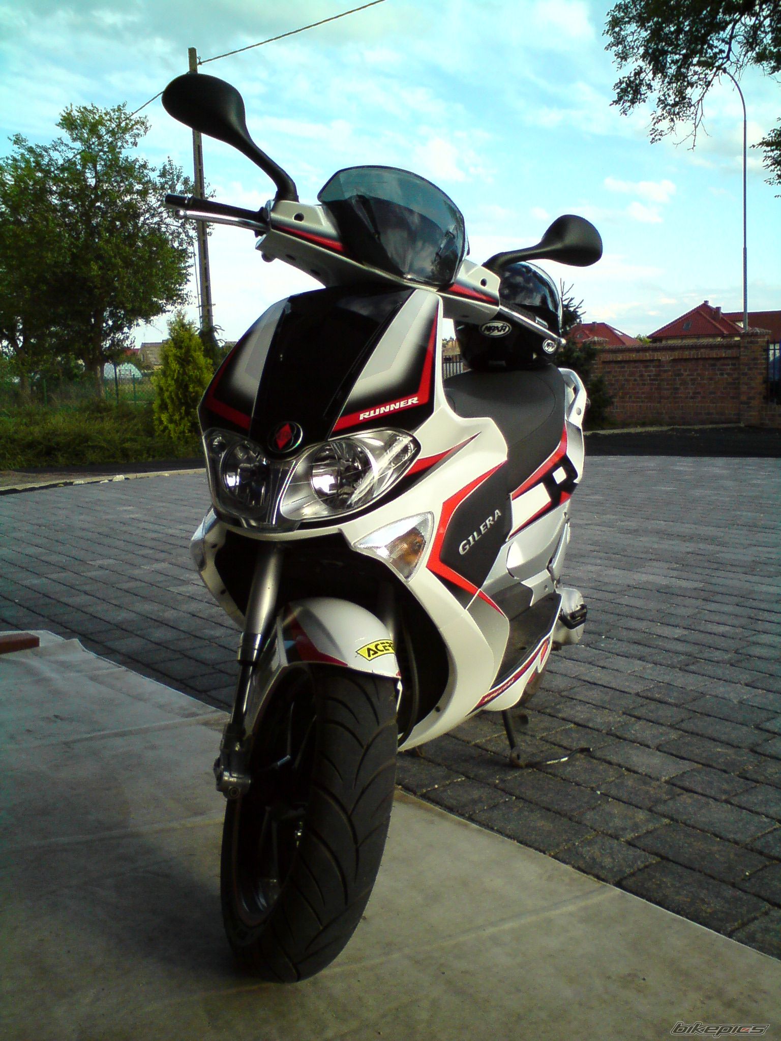 Photo 2046806