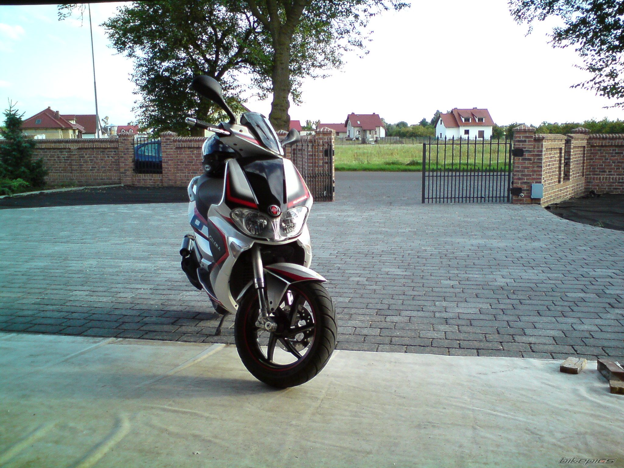 Photo 2046807