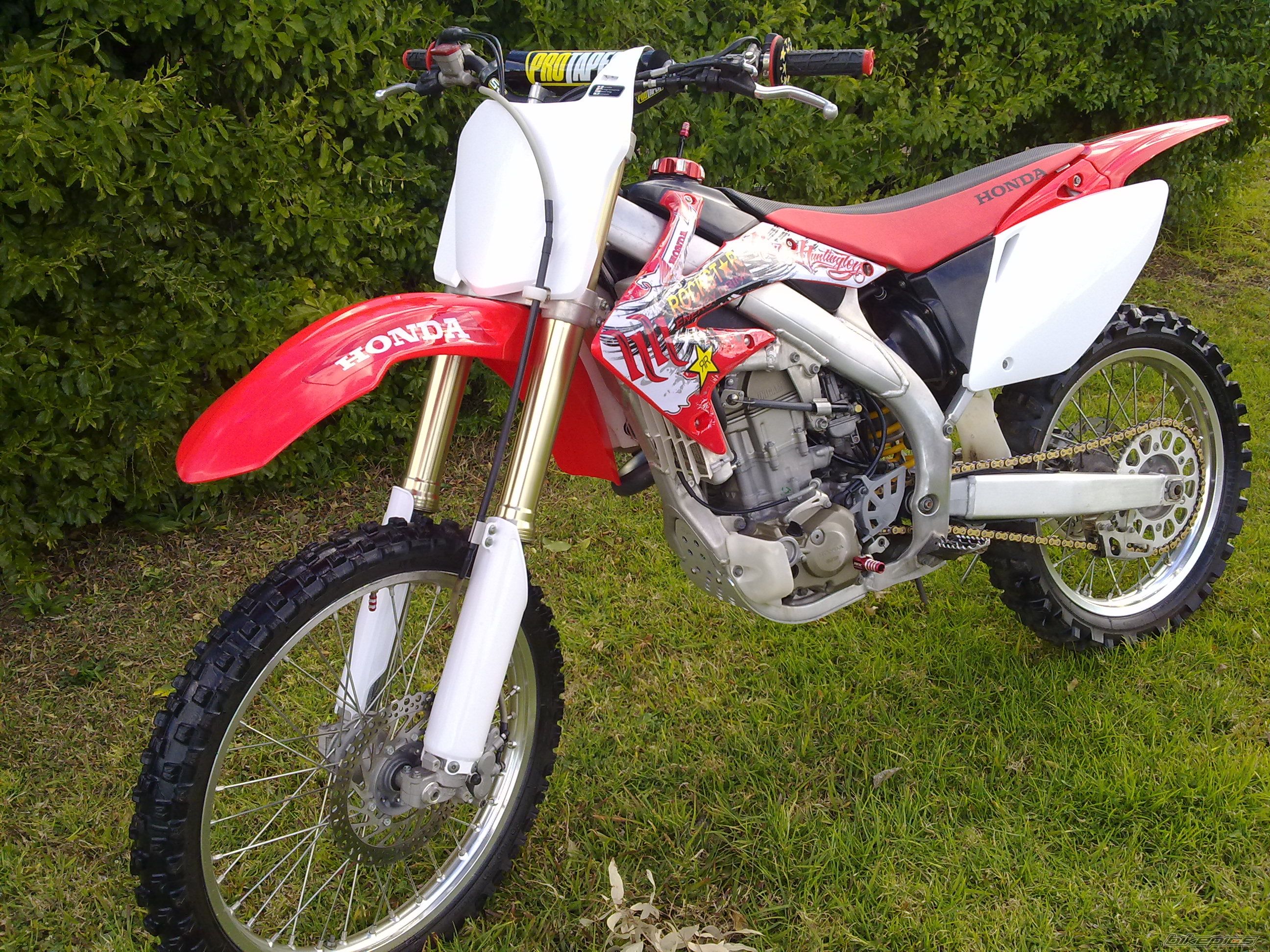 Photo 2046832