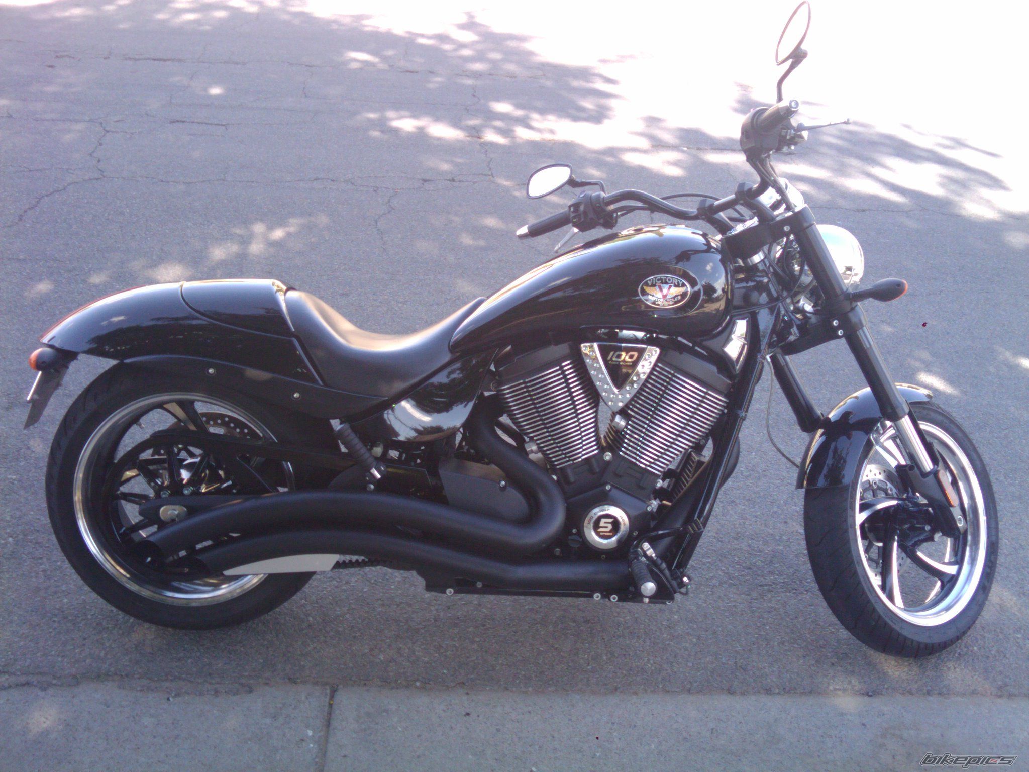 Photo 2046888