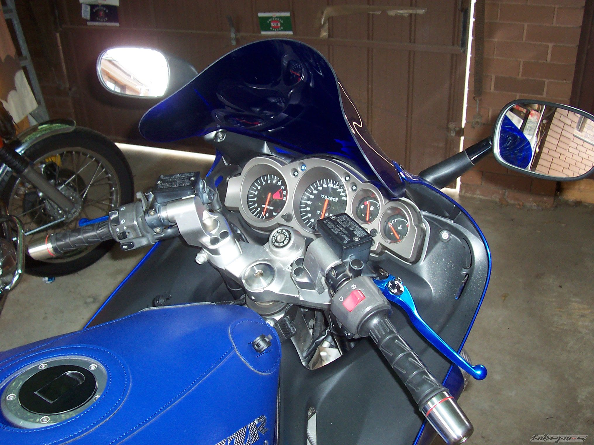 Photo 2046917