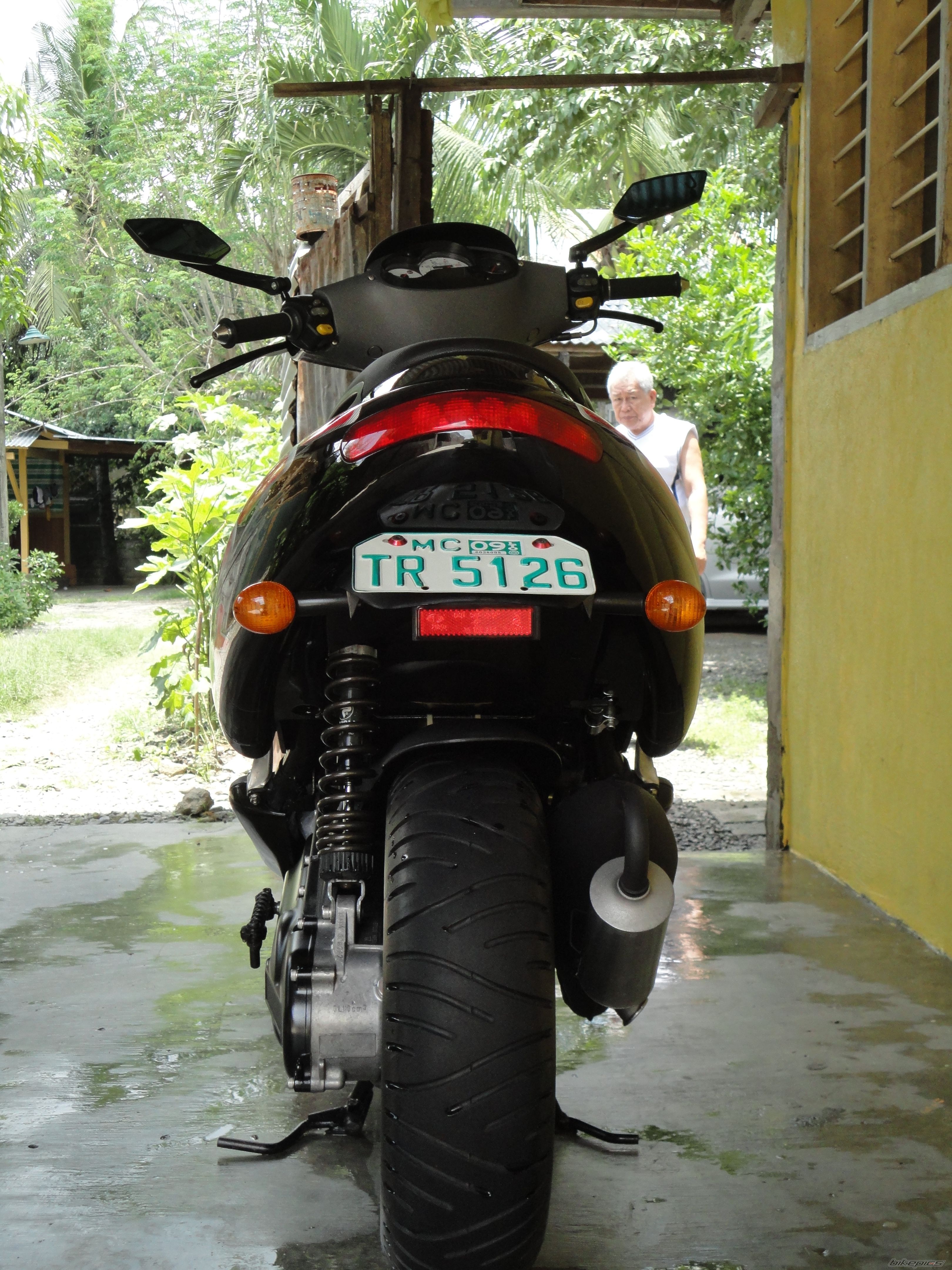 Photo 2046927