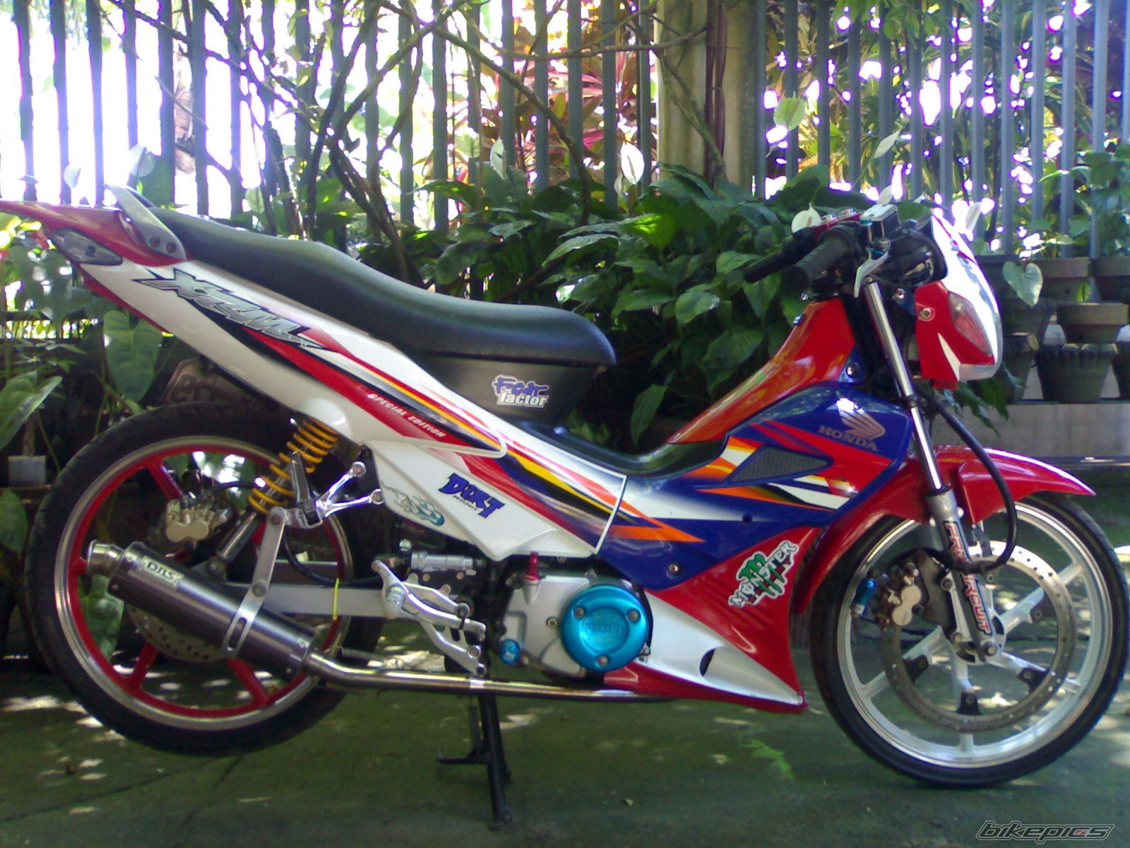 Bike Photo 2046957