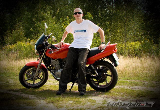 Photo 2046995